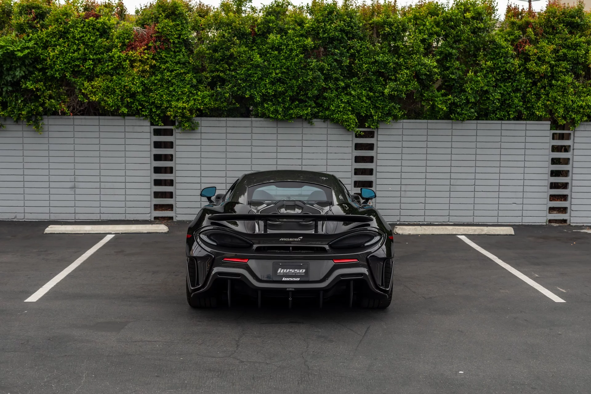 Amethyst Black McLaren 600LT
