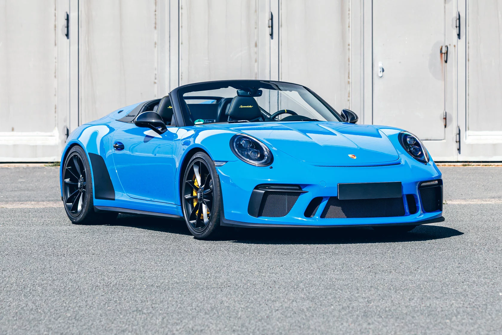 Voodoo Blue Porsche 911 Speedster