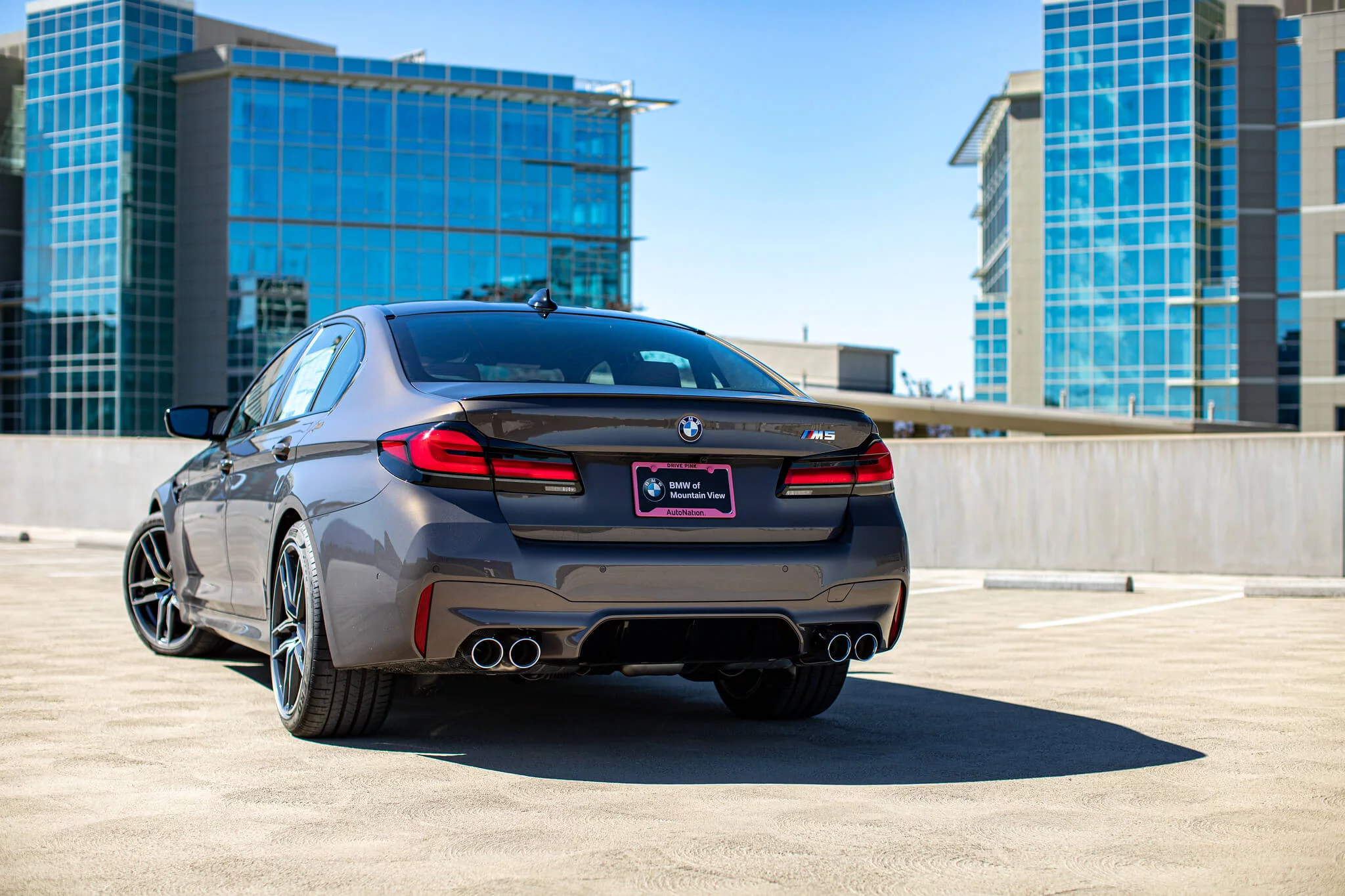 Alvit Grey BMW M5