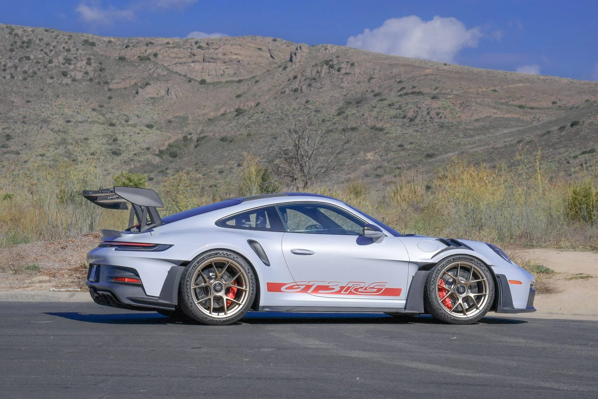 Ice Grey Metallic Porsche 911 GT3 RS