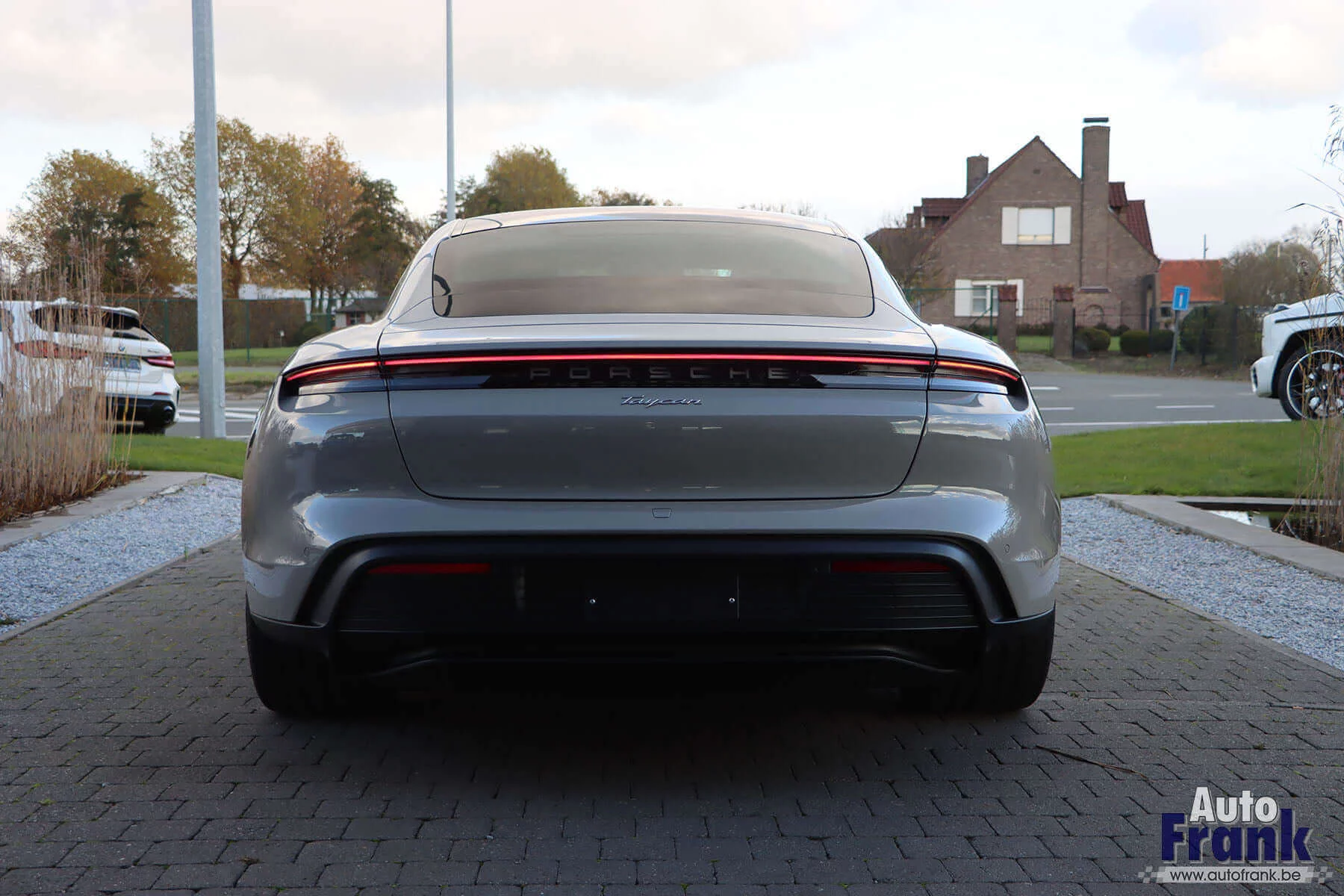Crayon Porsche Taycan