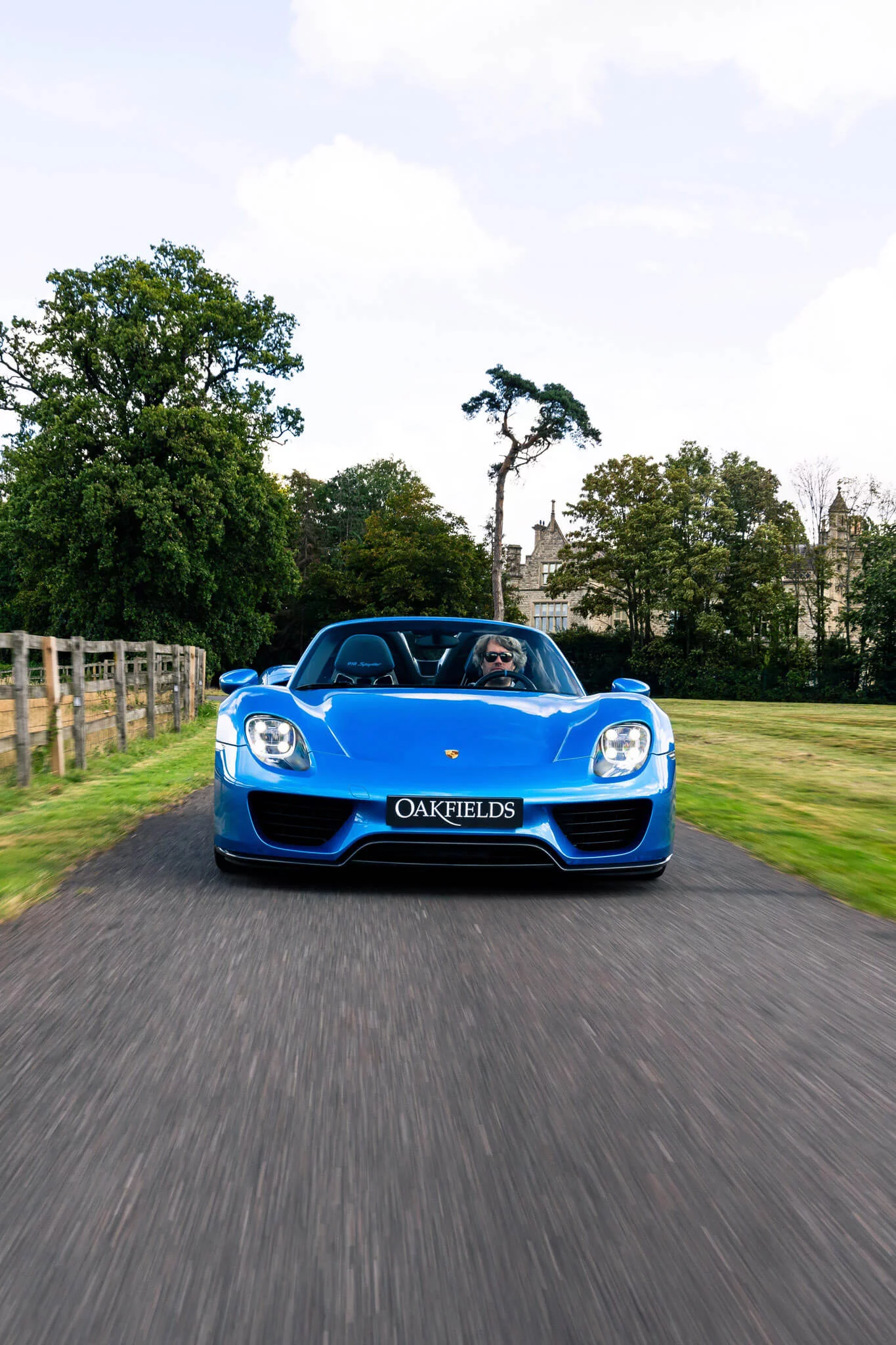 Cerulean Blue Porsche 918 Spyder