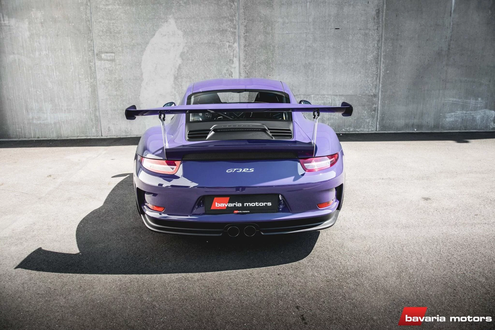 Ultraviolet Porsche 911 GT3 RS