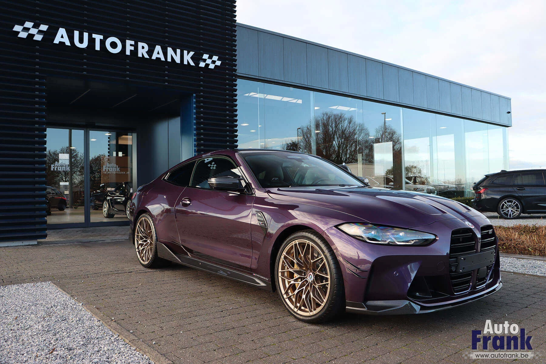 Daytona Violet BMW M4