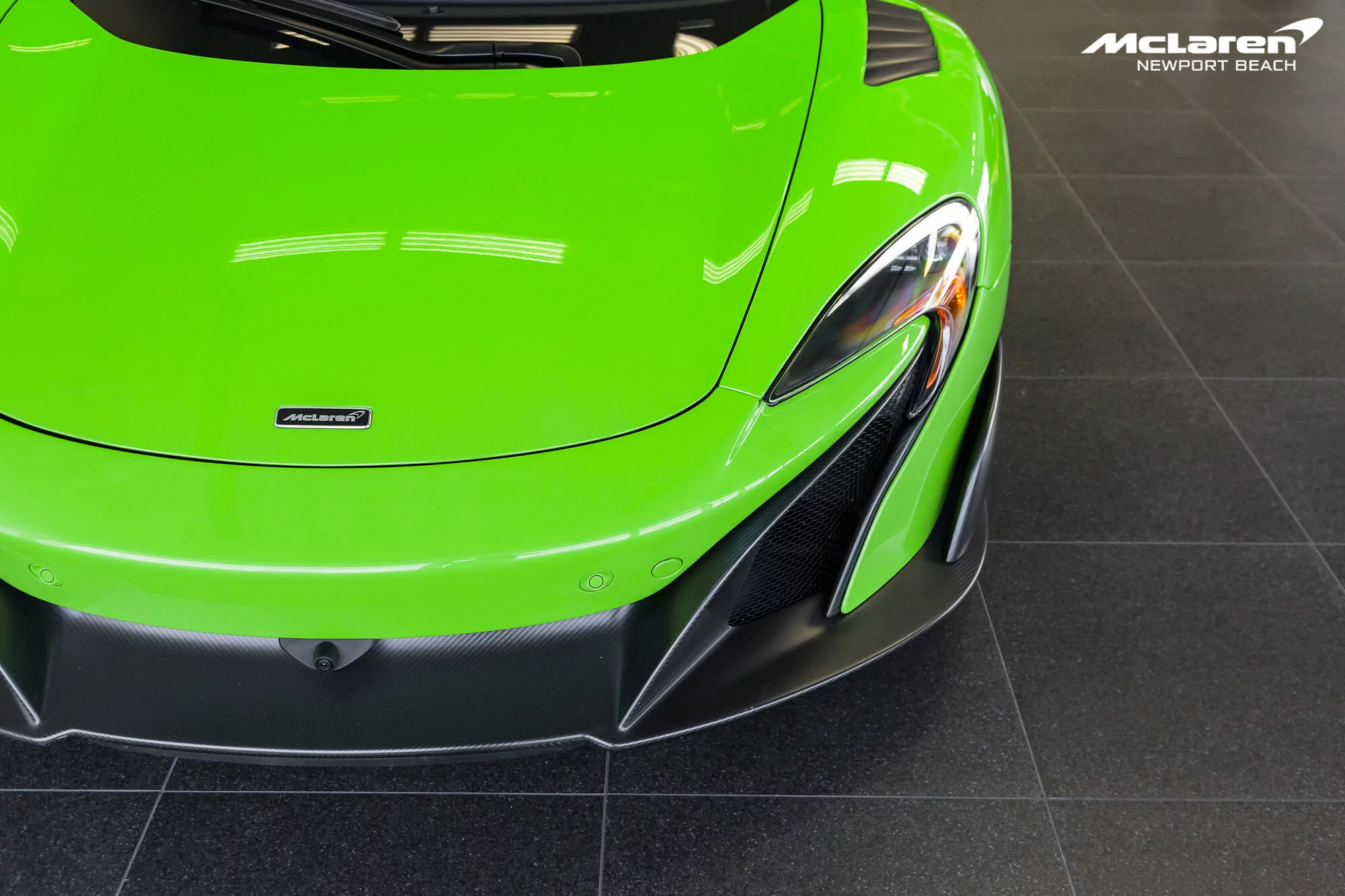 Mantis Green McLaren 675LT