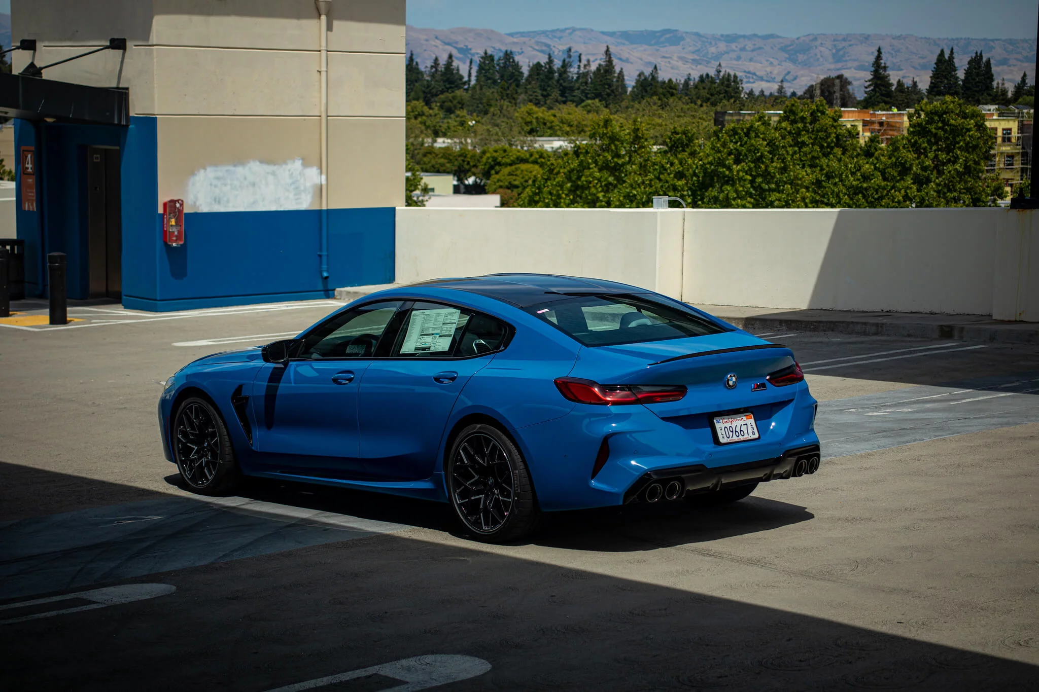 Pure Blue BMW M8