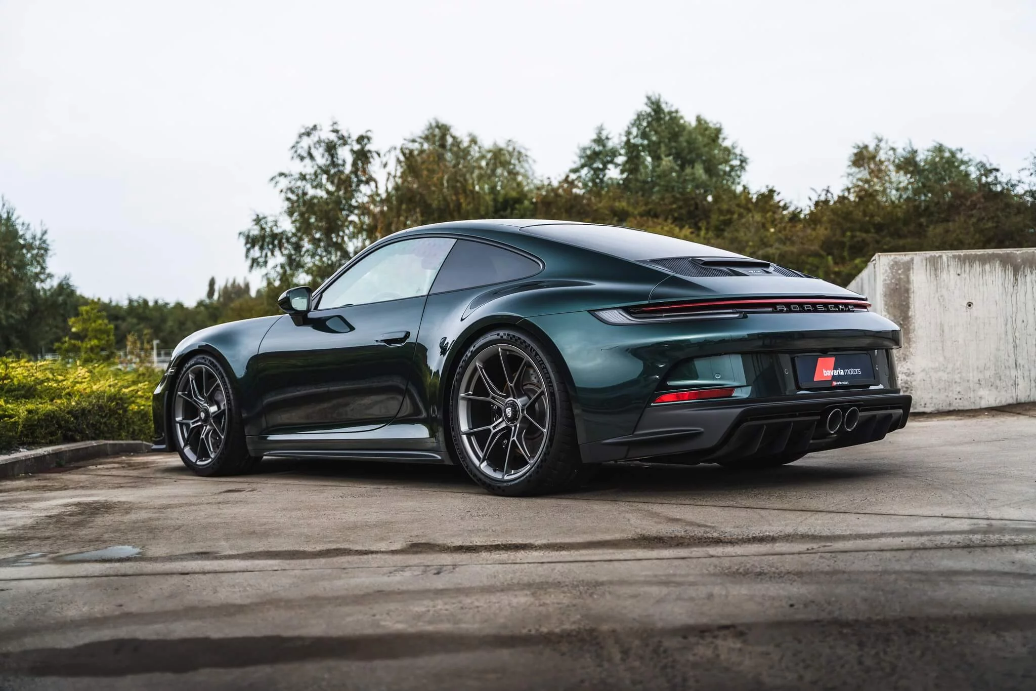 Forest Green Metallic Porsche 911 GT3