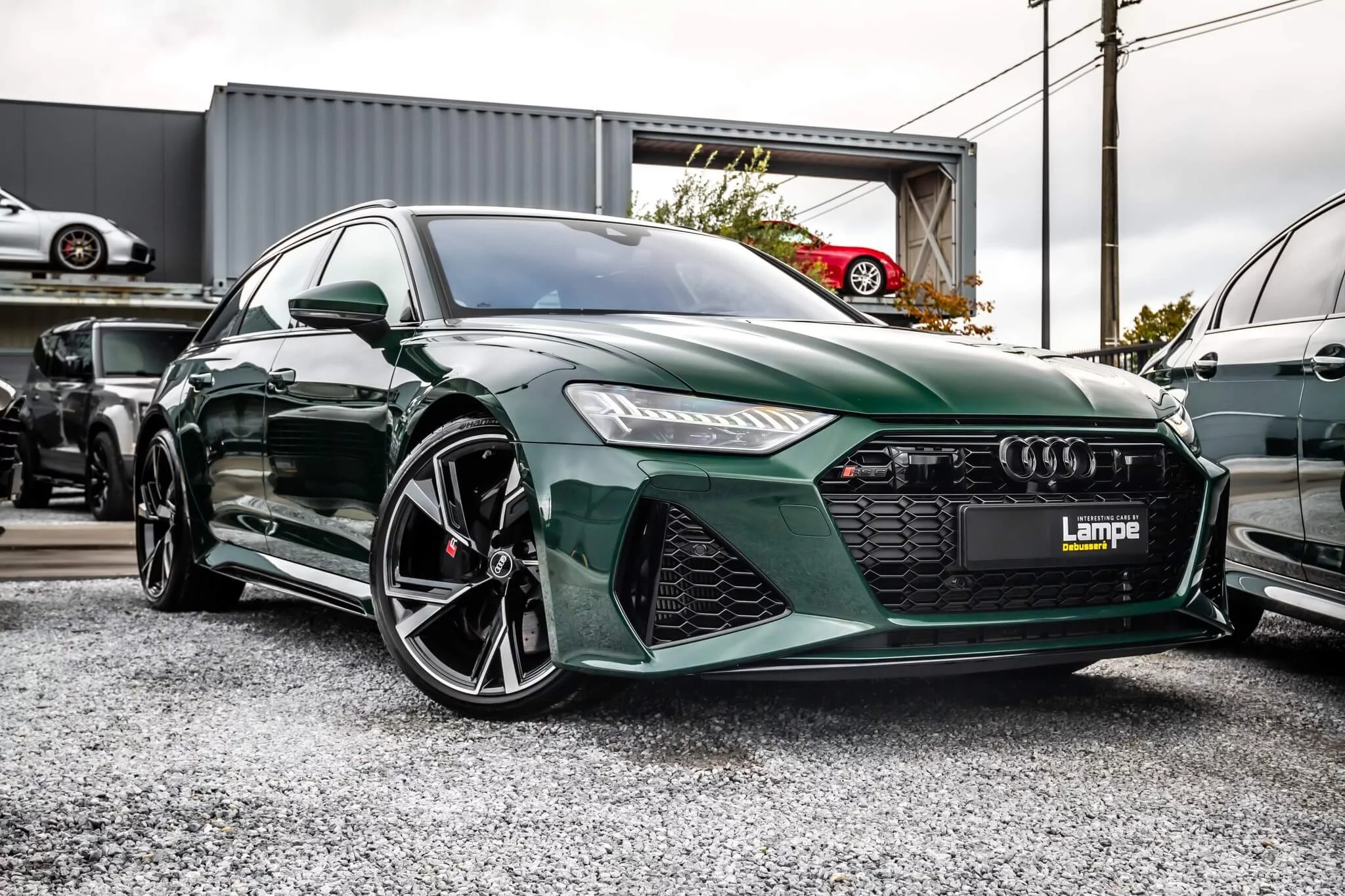 Goodwood Green vs British Racing Green