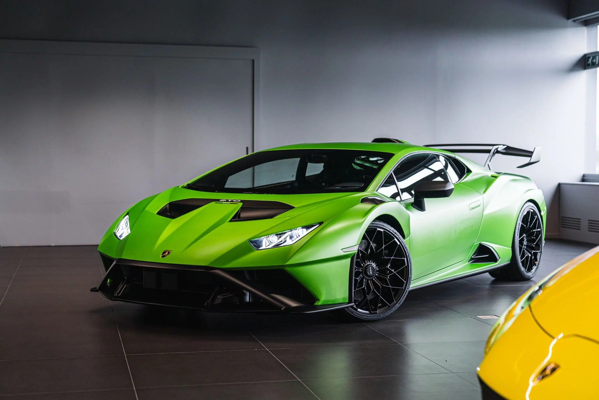 Verde Alceo Lamborghini Huracán