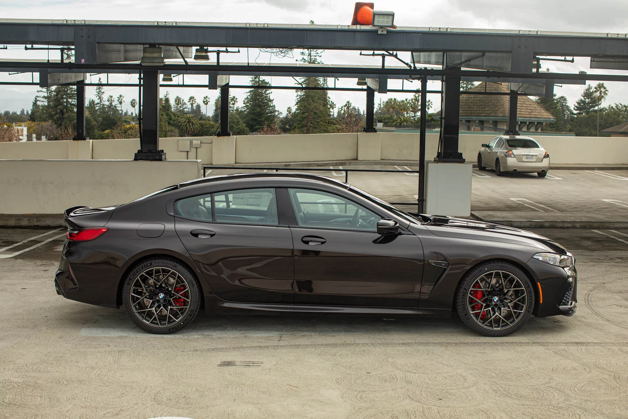Nero Fuoco BMW M8
