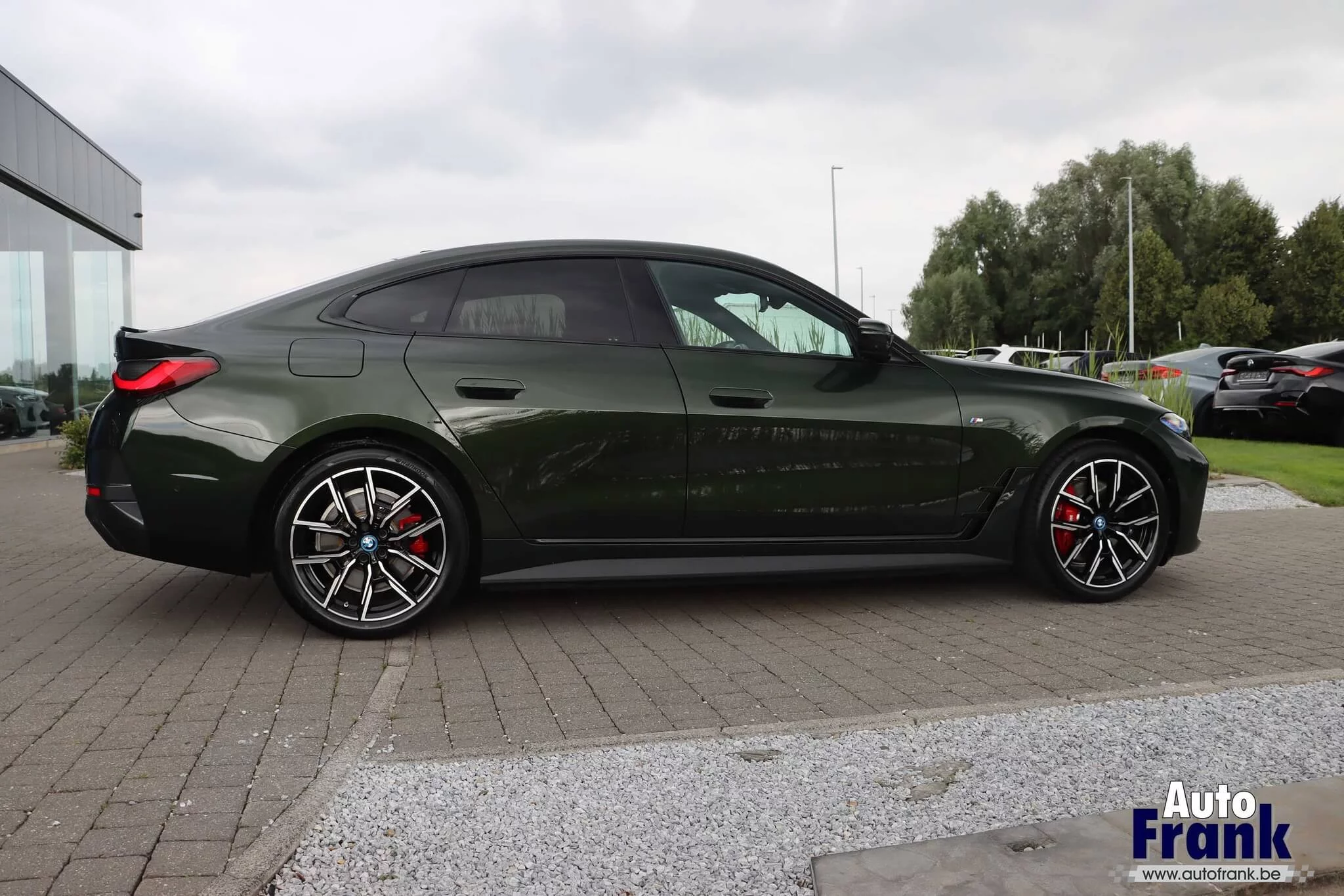 Sanremo Green BMW i4
