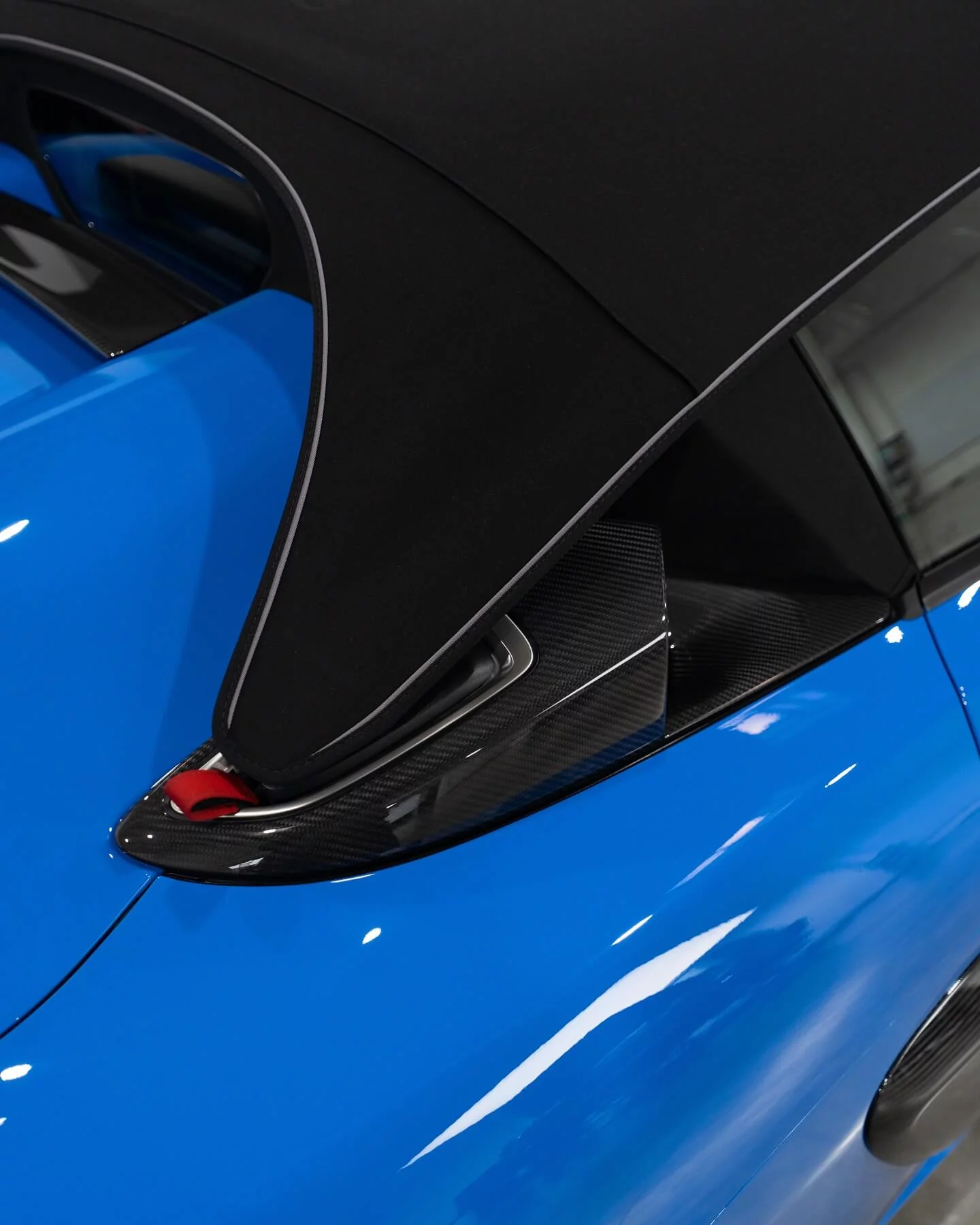 Shark Blue Porsche 718 Spyder RS