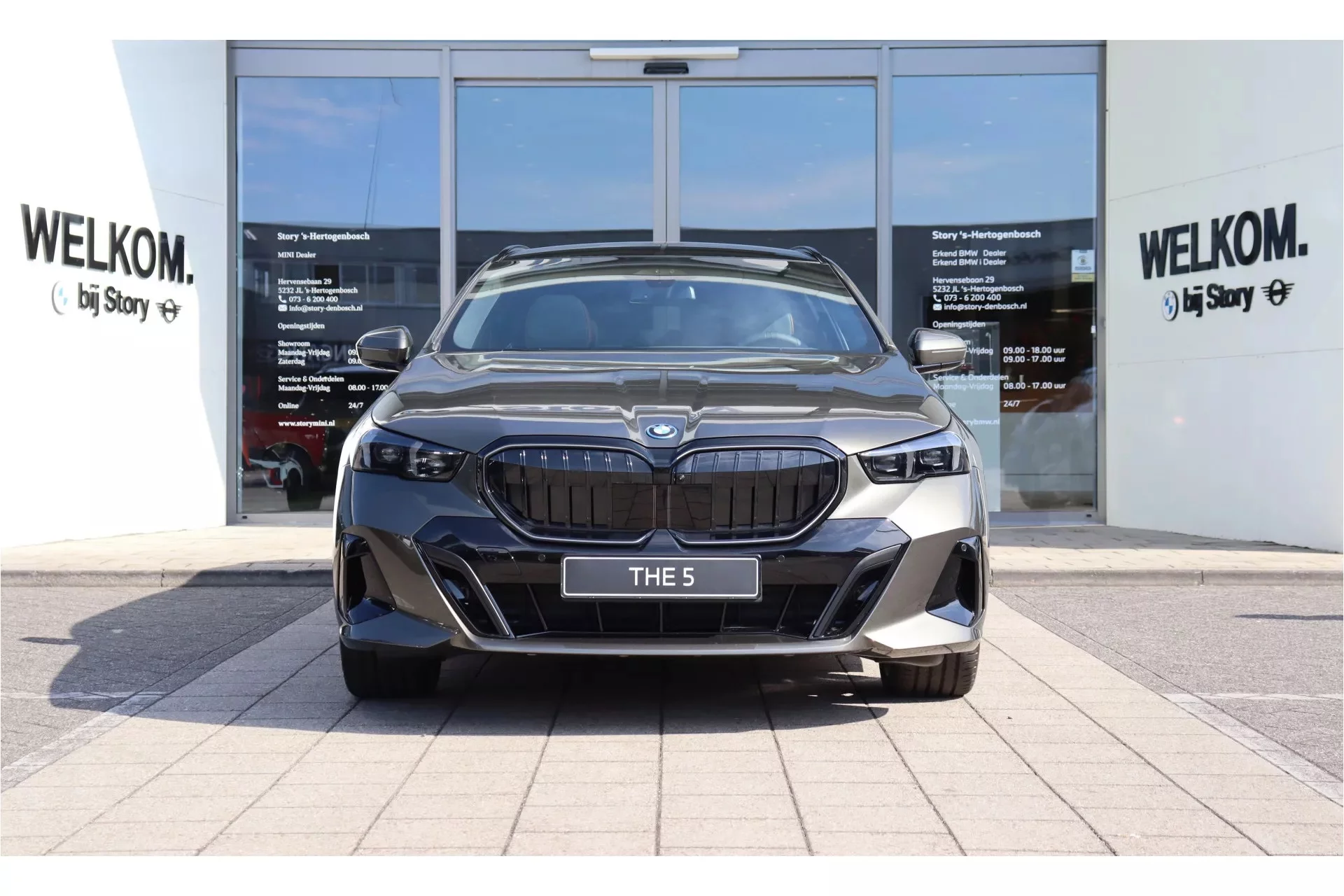 Manhattan BMW 5 Series