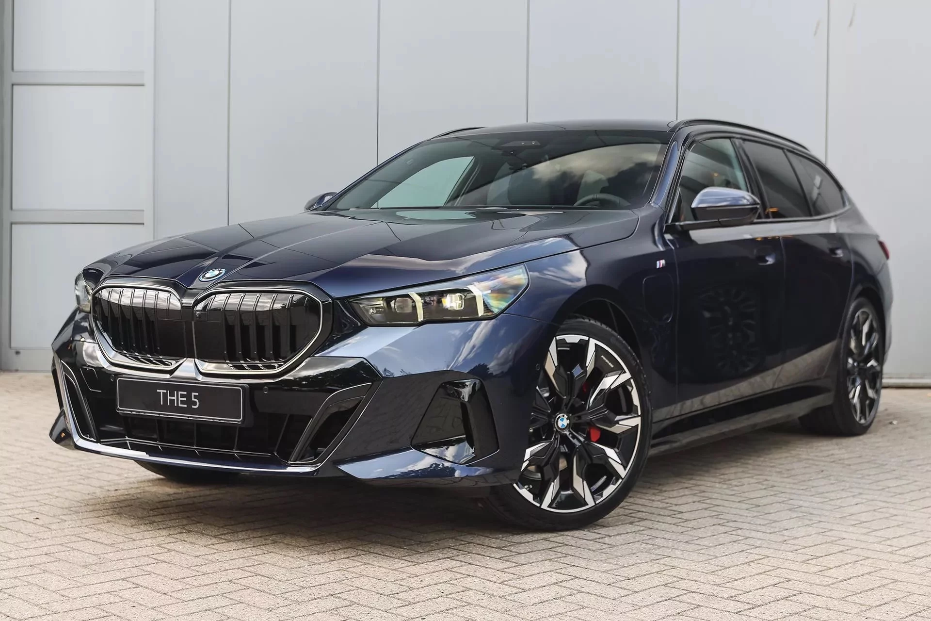 Midnight Sapphire II BMW 5 Series
