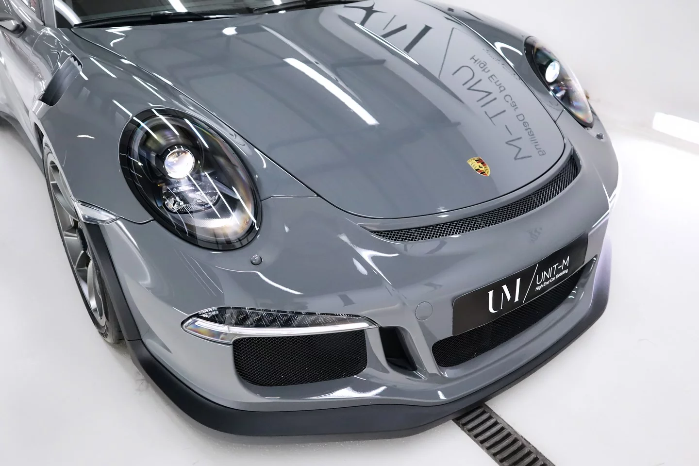 China Grey Porsche 911 GT3 RS