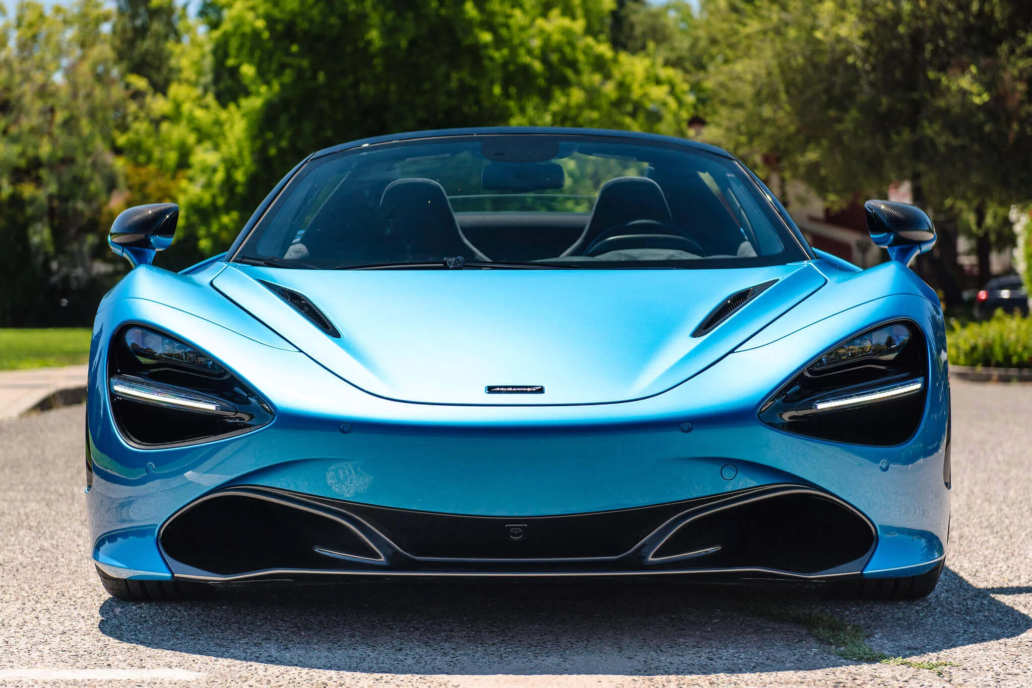 Ludus Blue McLaren 720S