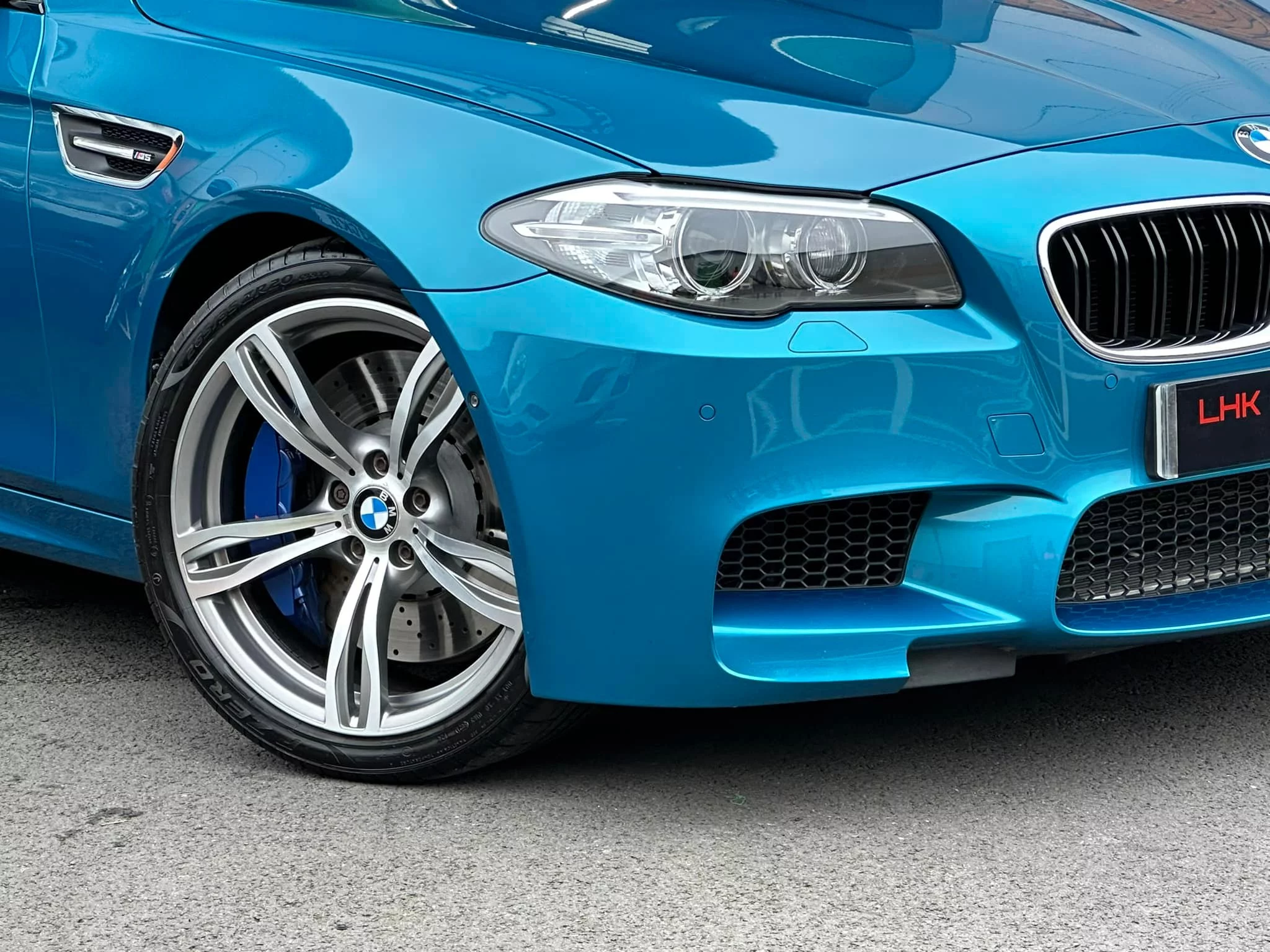 Atlantis BMW M5