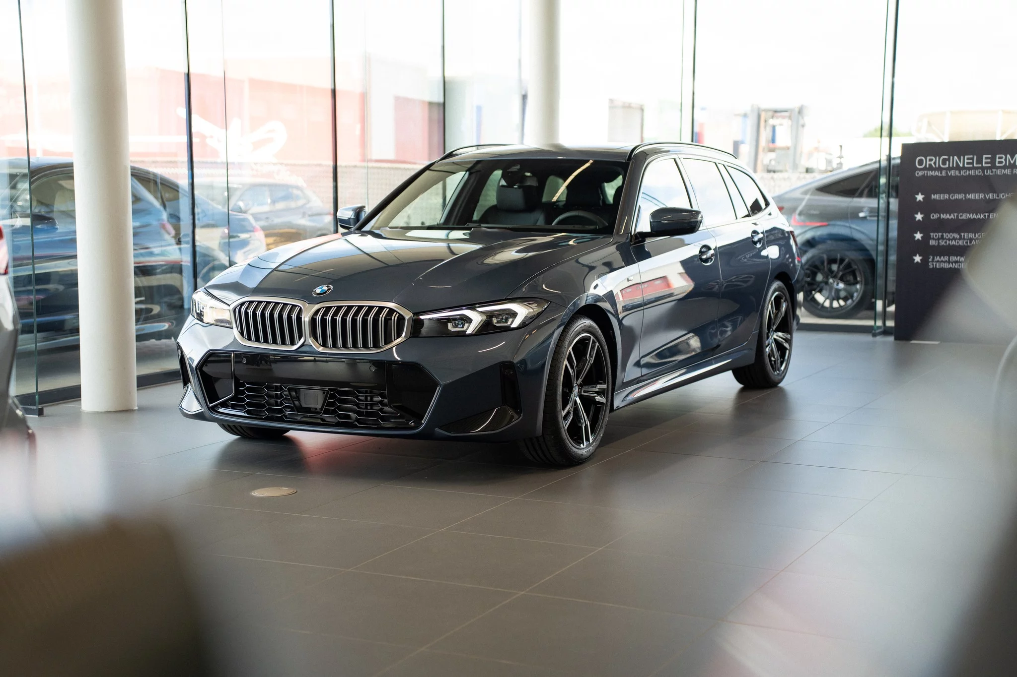 Arctic Race Blue BMW 3 Series