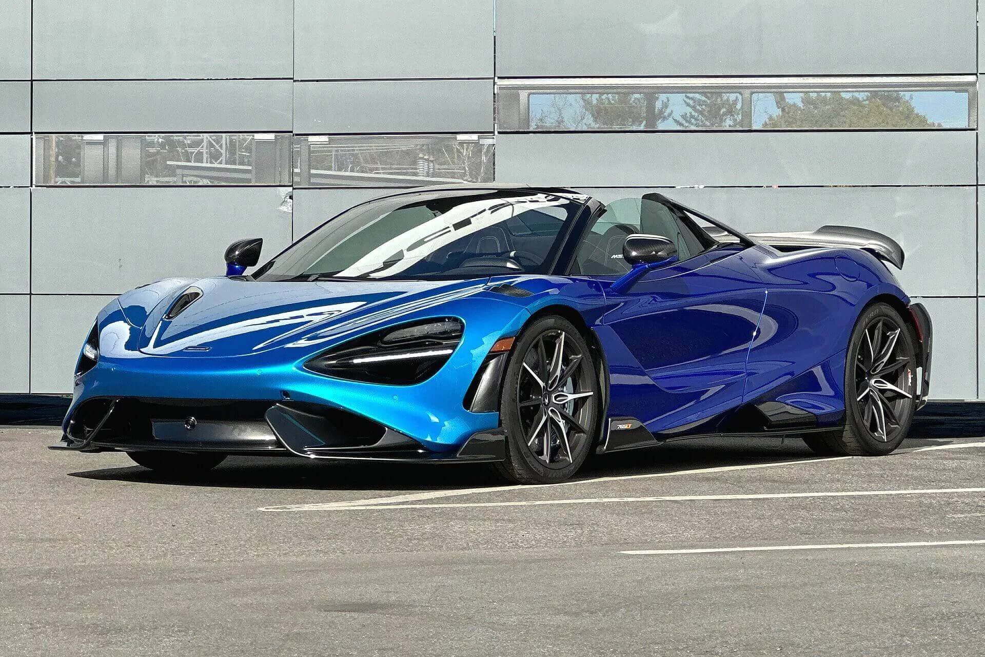 Ludus Blue McLaren 765LT