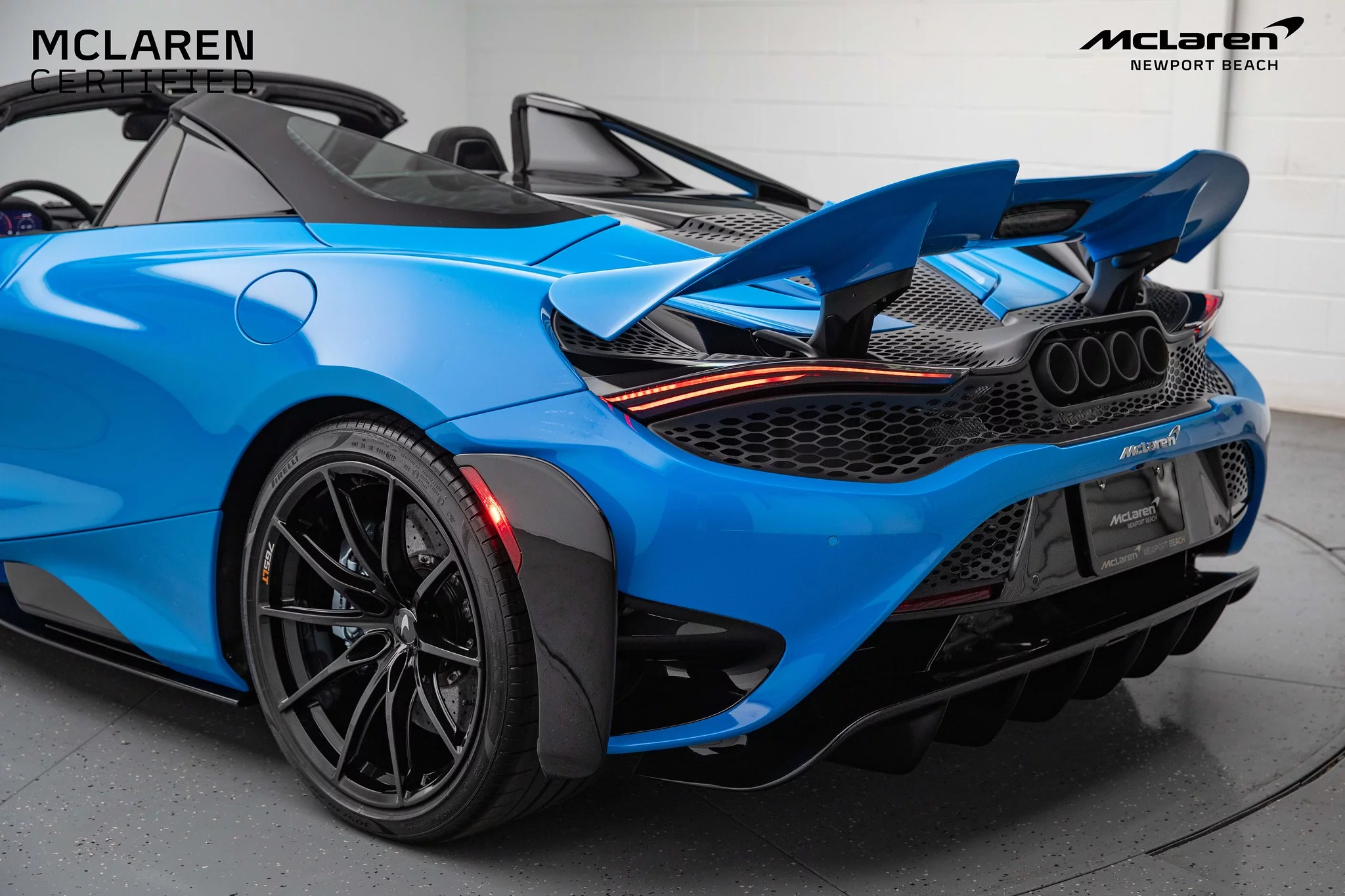 Ambit Blue McLaren 765LT