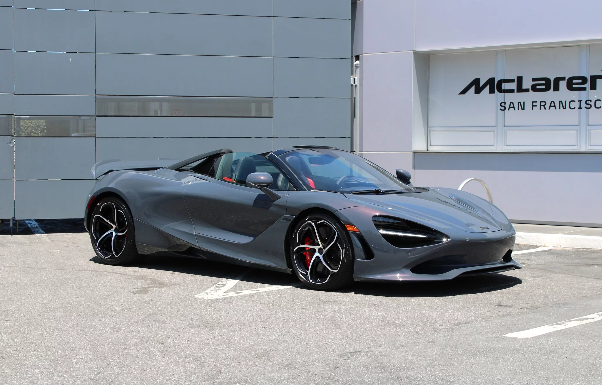 Lava Grey McLaren 750S