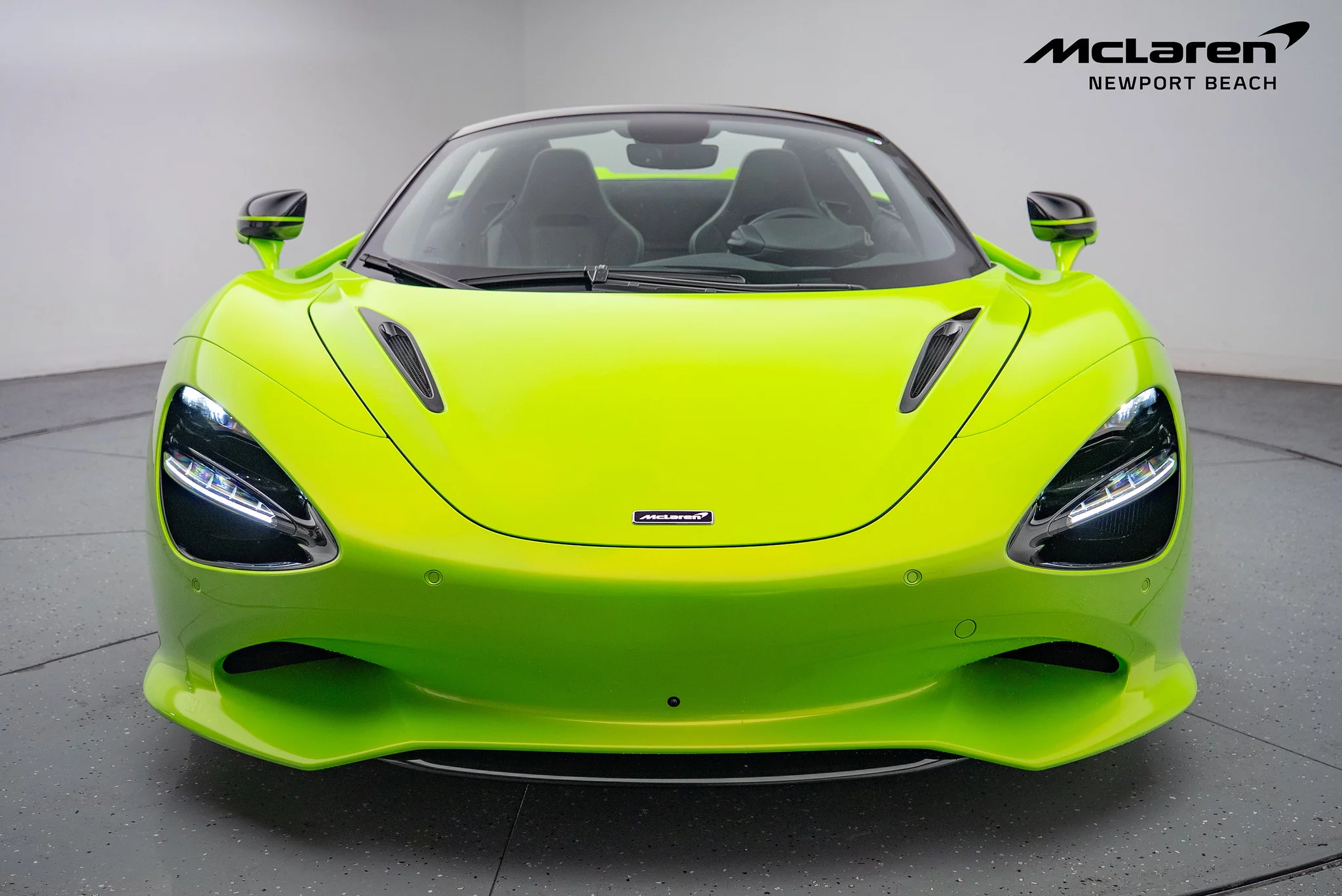 Napier Green McLaren 750S