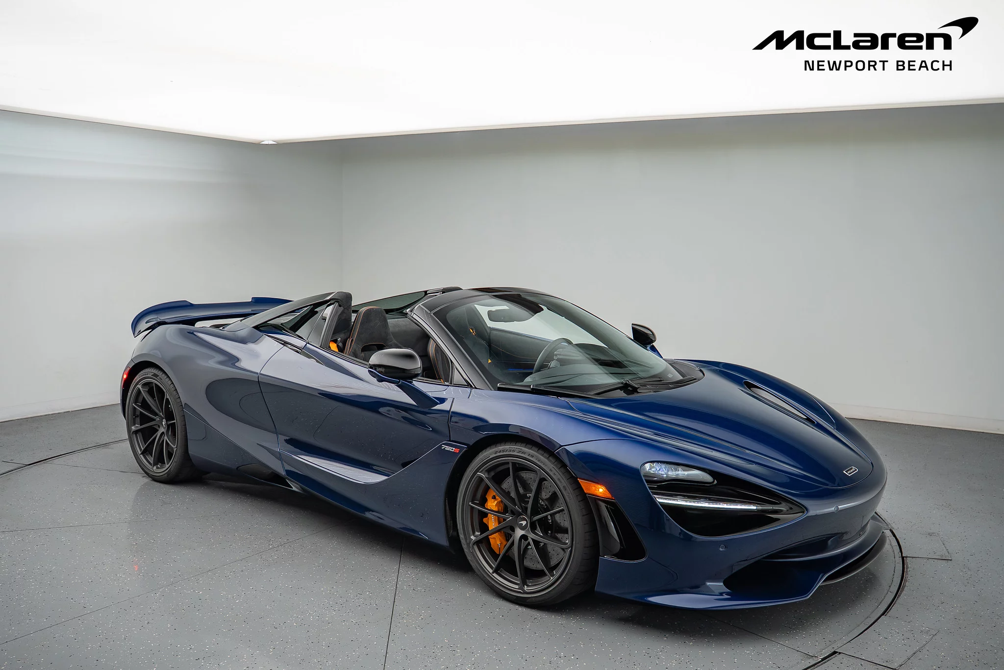 Namaka Blue McLaren 750S