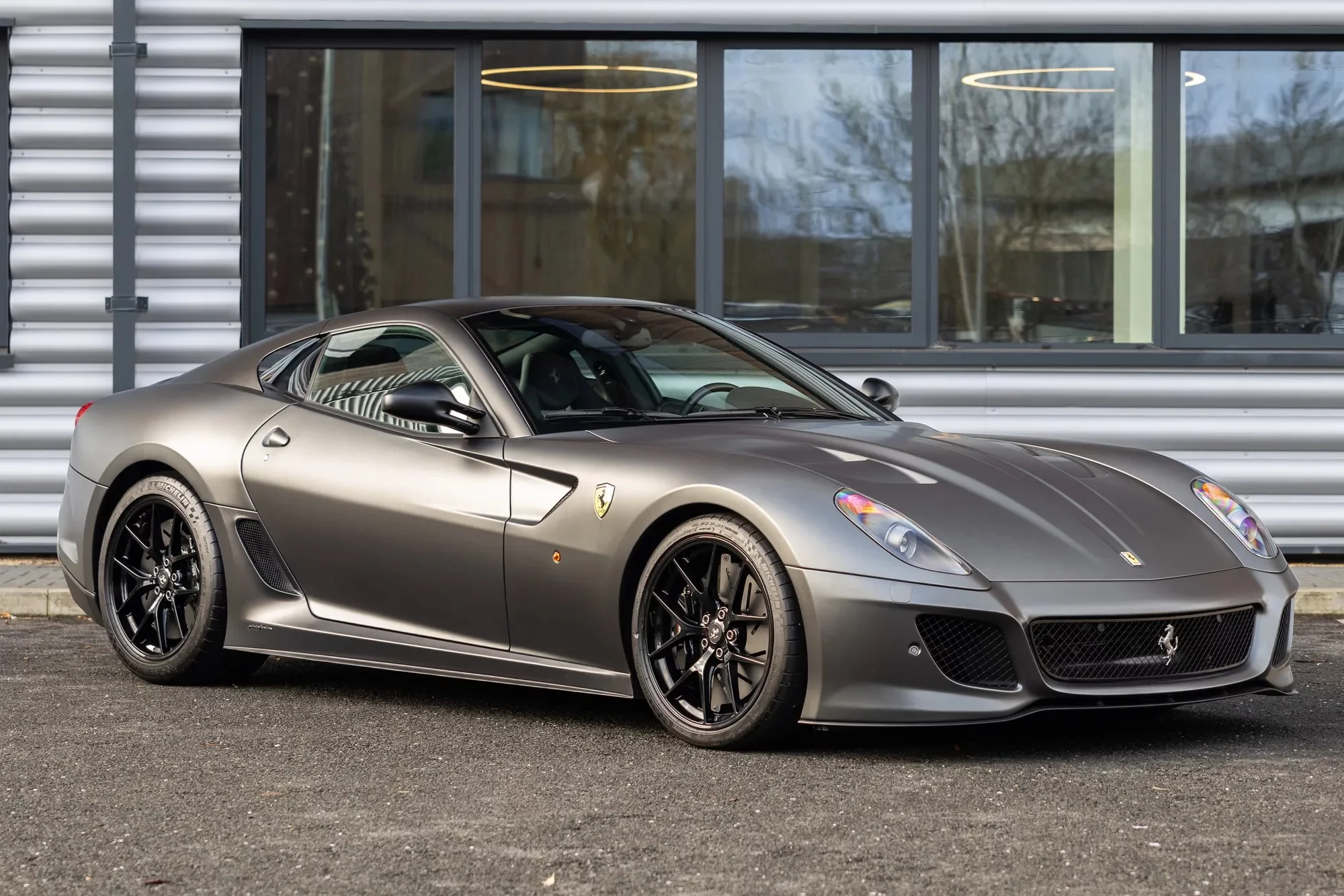 Grigio Silverstone Opaco Ferrari 599