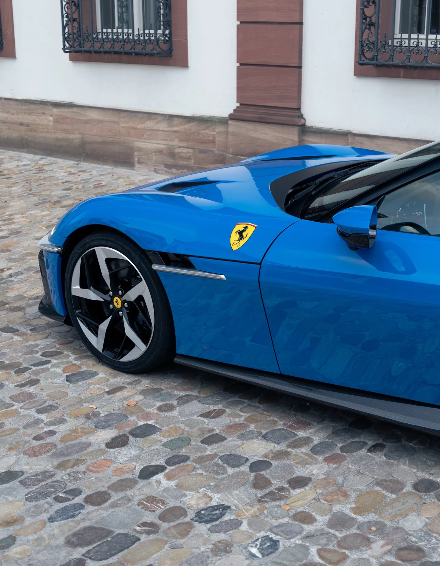 Azzurro Dino Ferrari 12Cilindri