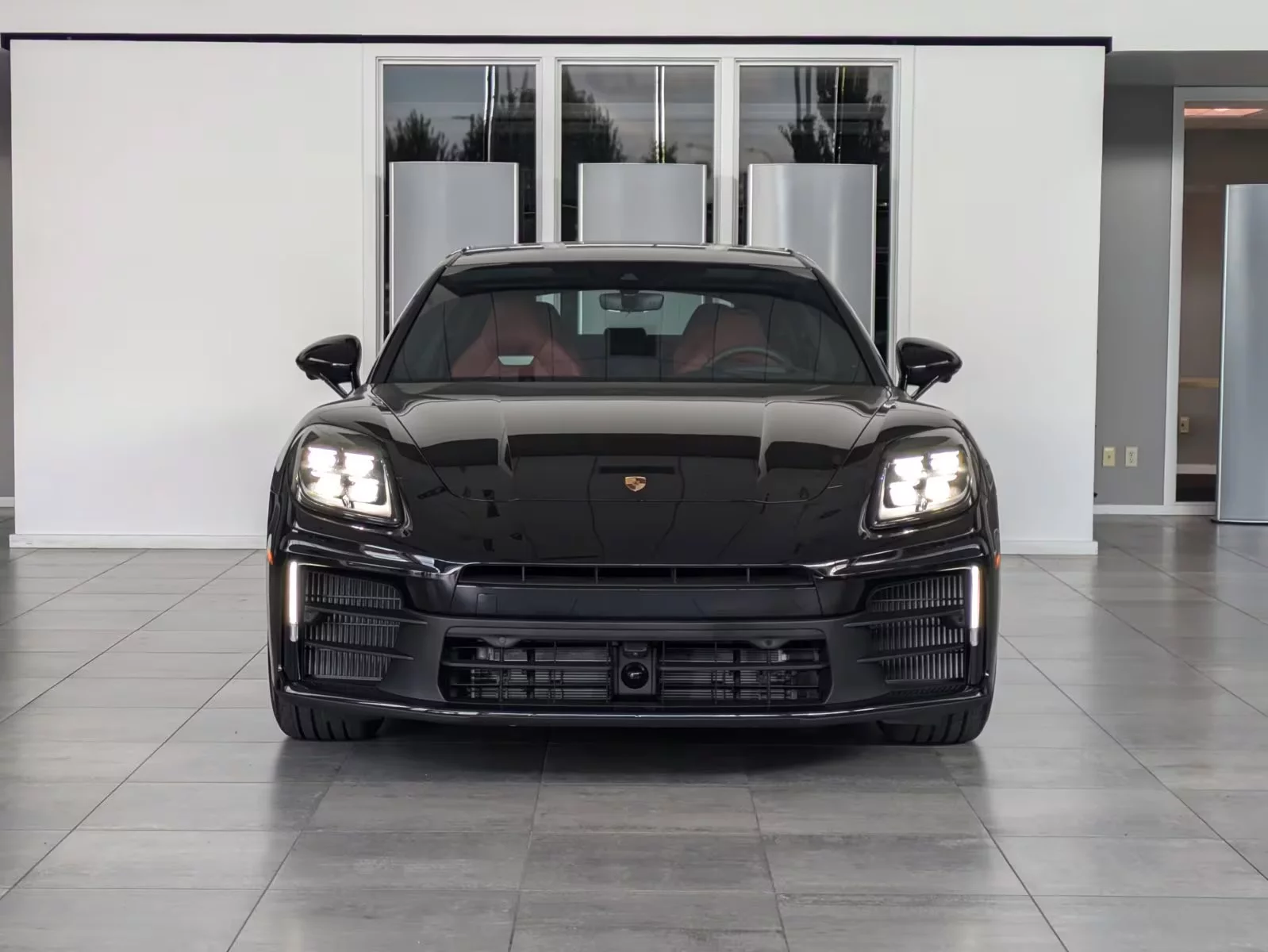 Jet Black Metallic Porsche Panamera