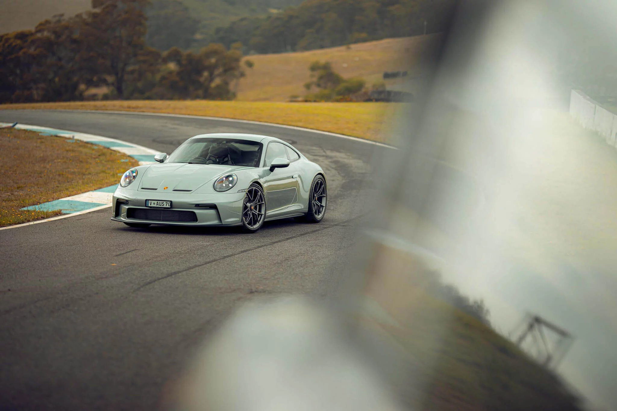 Fish Silver Grey Metallic Porsche 911 GT3
