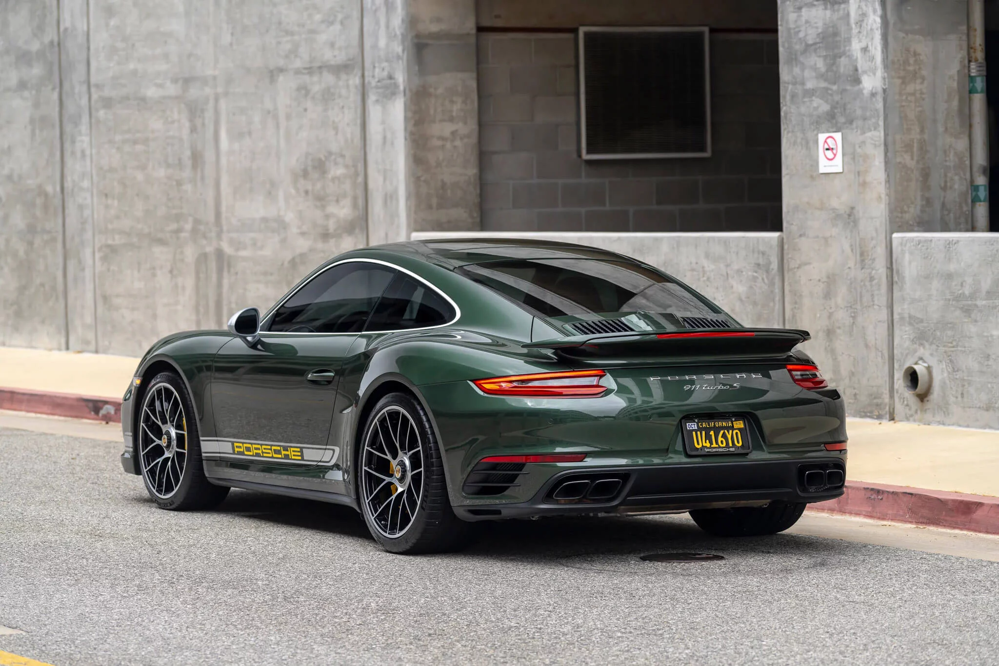 Oak Green Metallic Porsche 911 Turbo