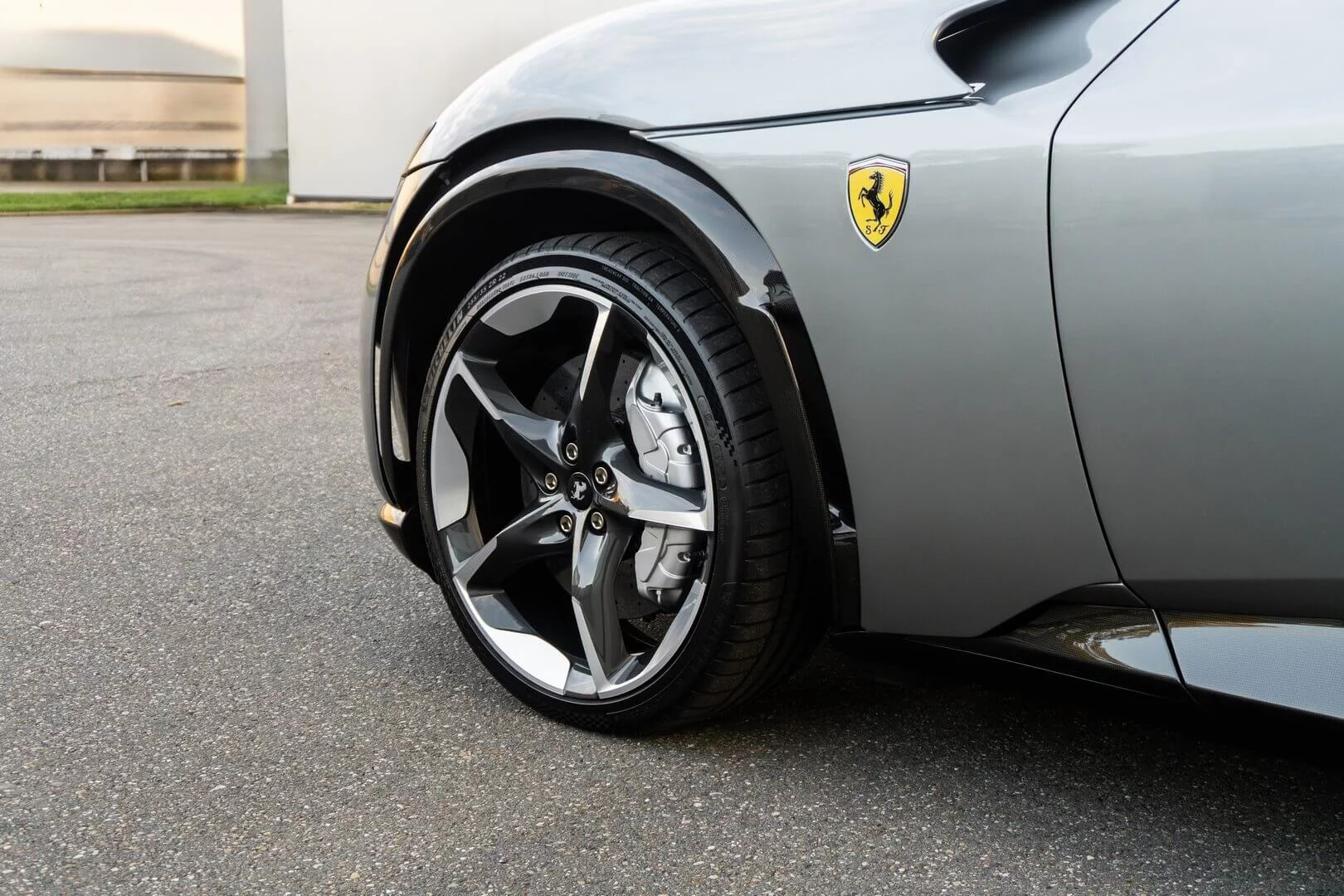 Grigio Titanio Ferrari Purosangue