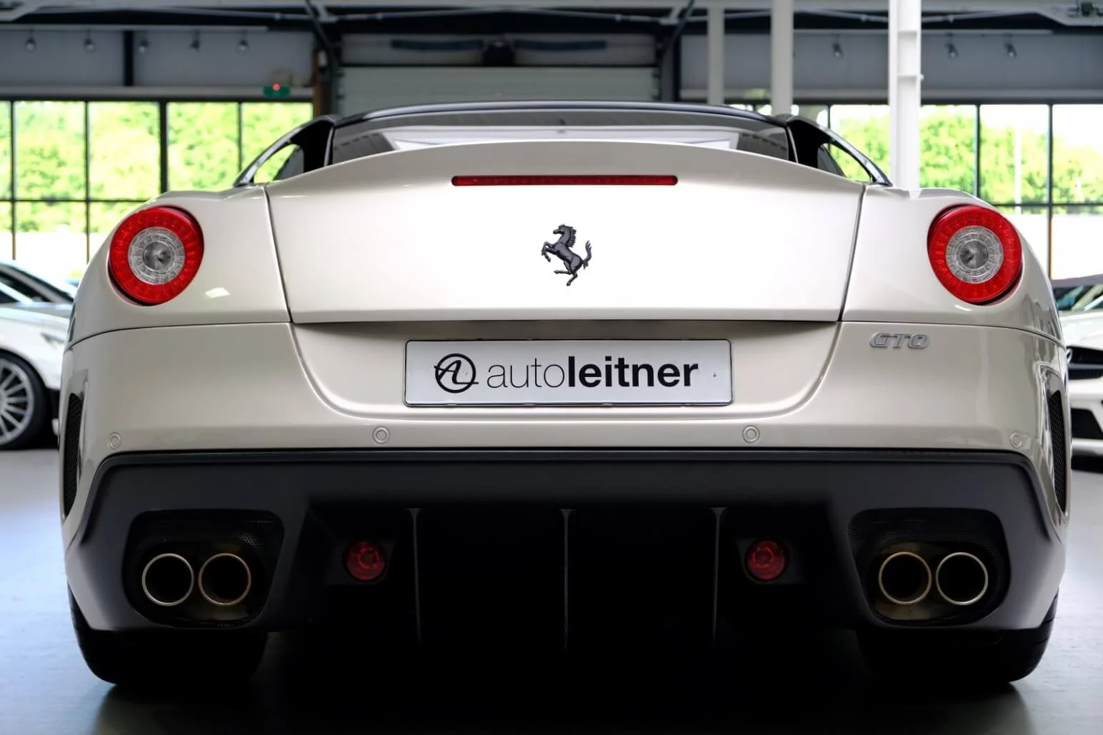 Grigio Ingrid Ferrari 599