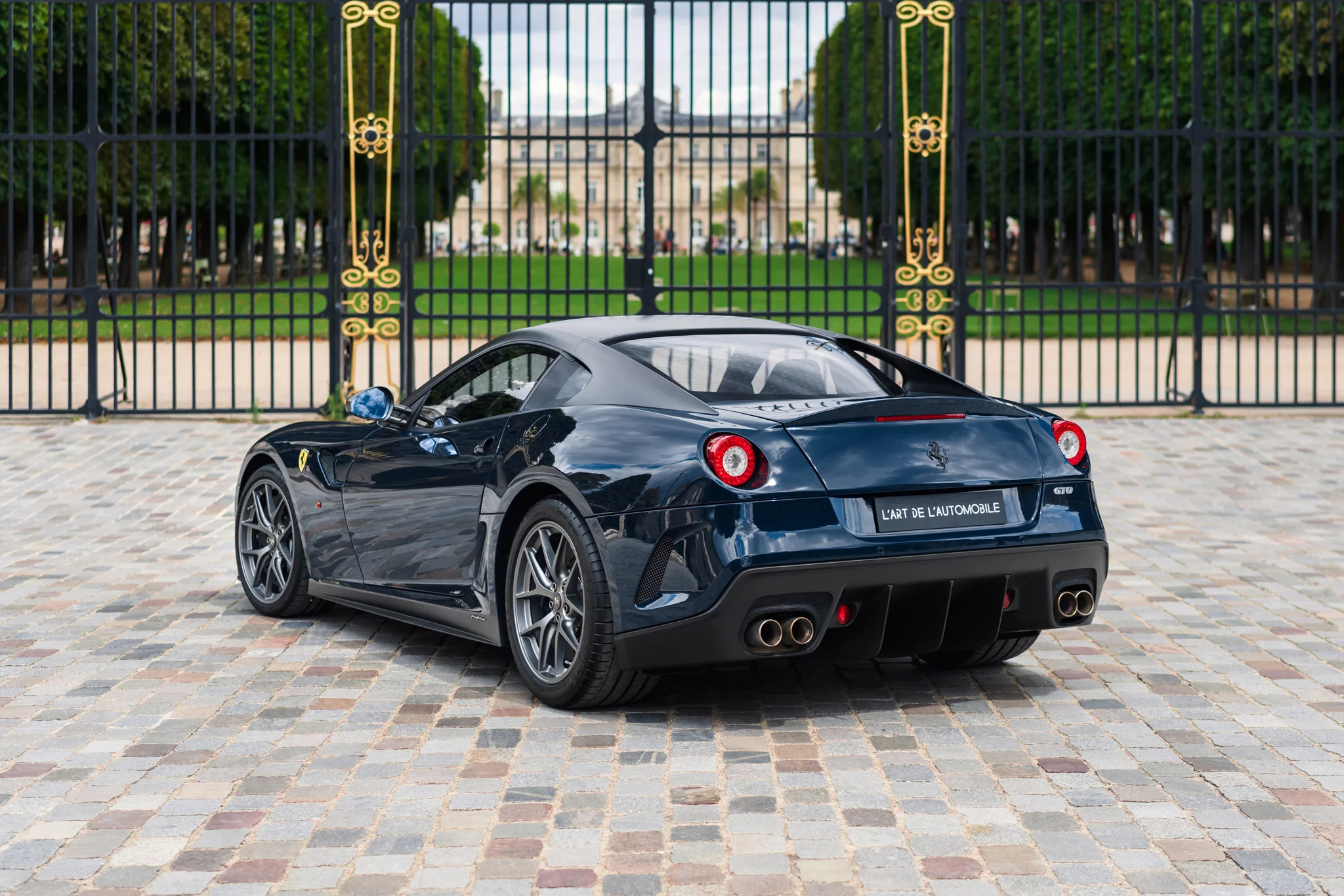 Blu Scozia Ferrari 599