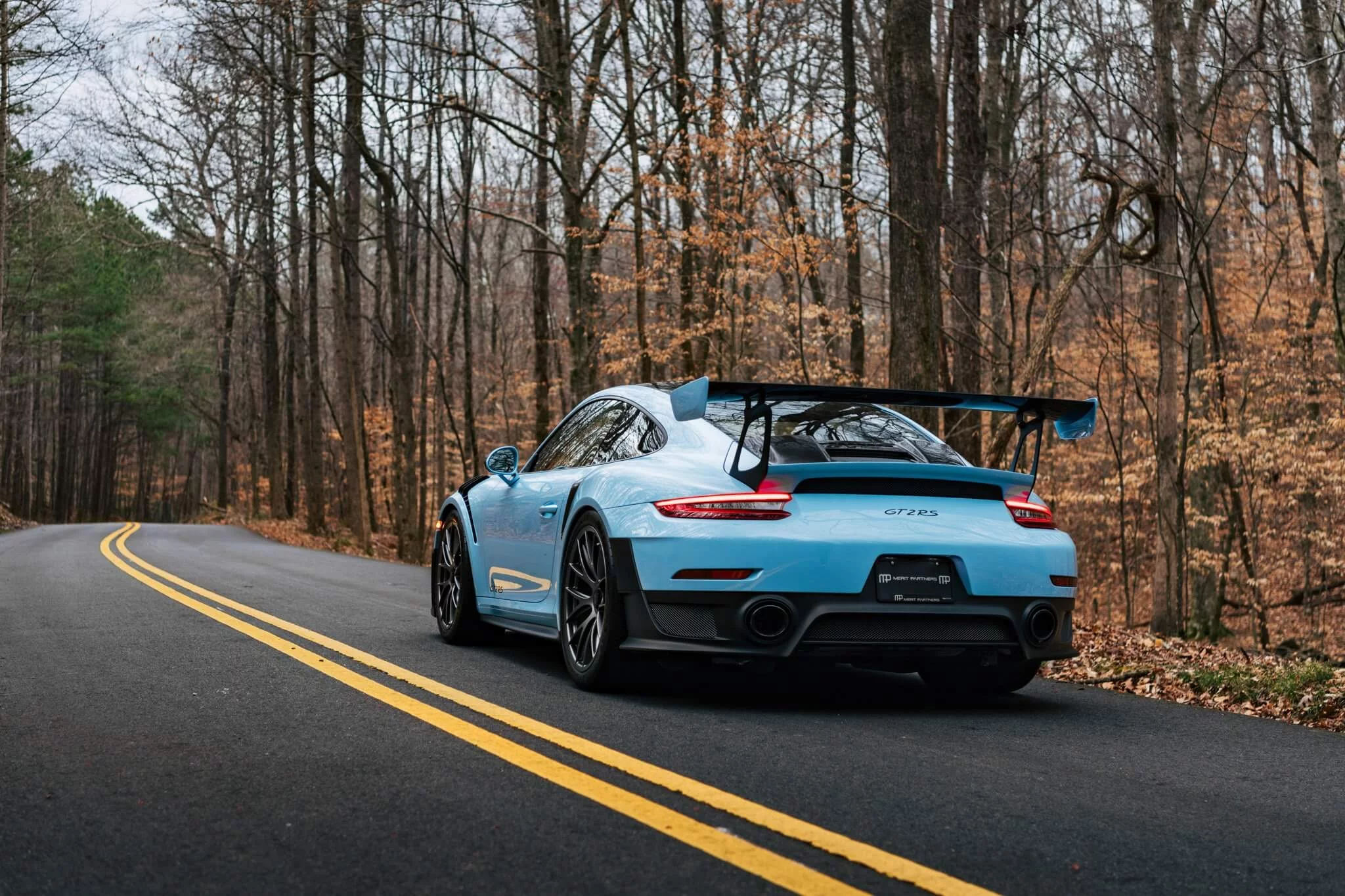Gulf Blue Porsche 911 GT2 RS