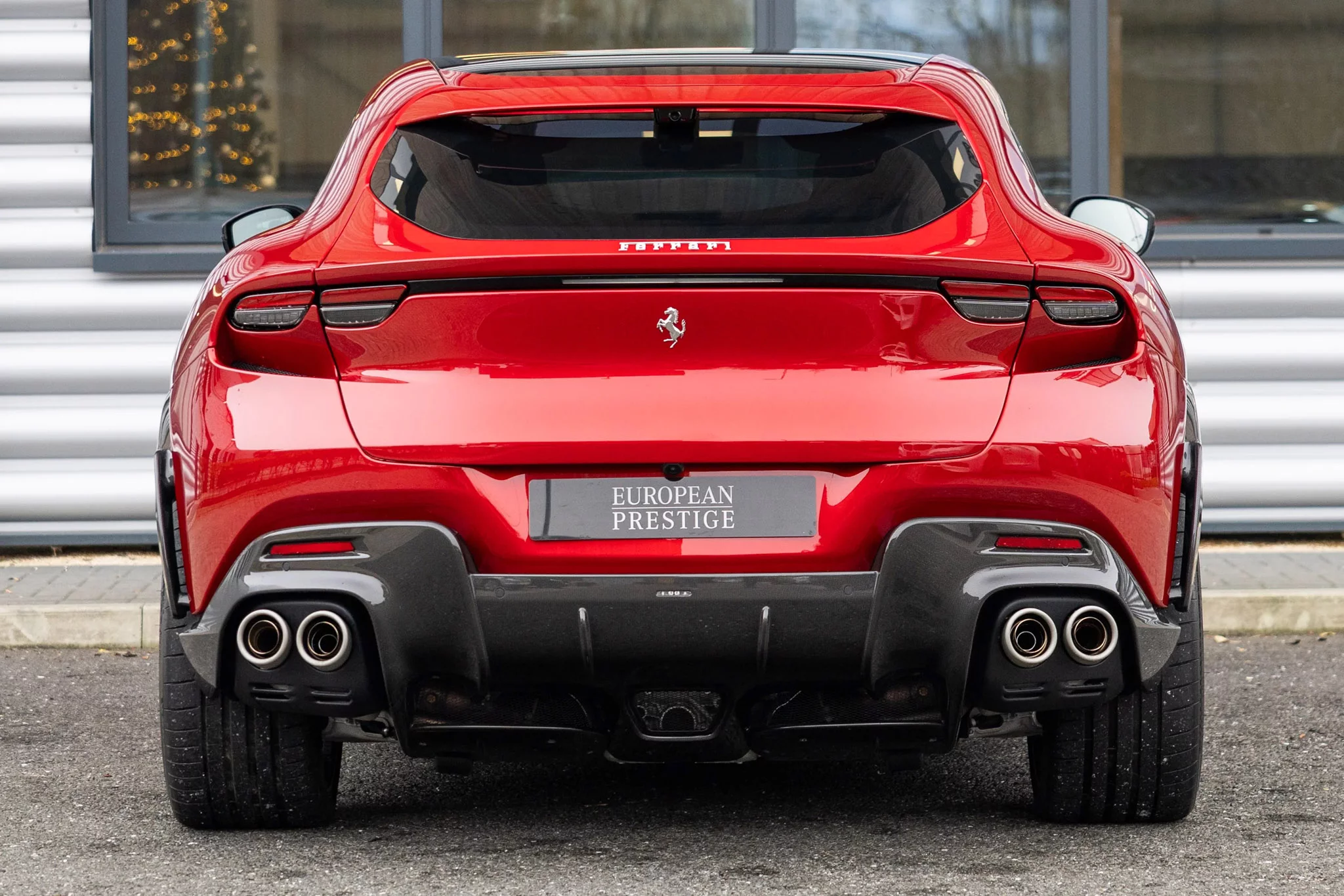 Rosso Fuoco Ferrari Purosangue