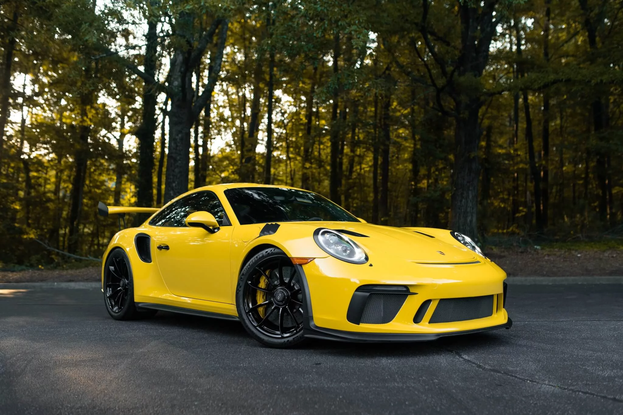 Racing Yellow Porsche 911 GT3 RS