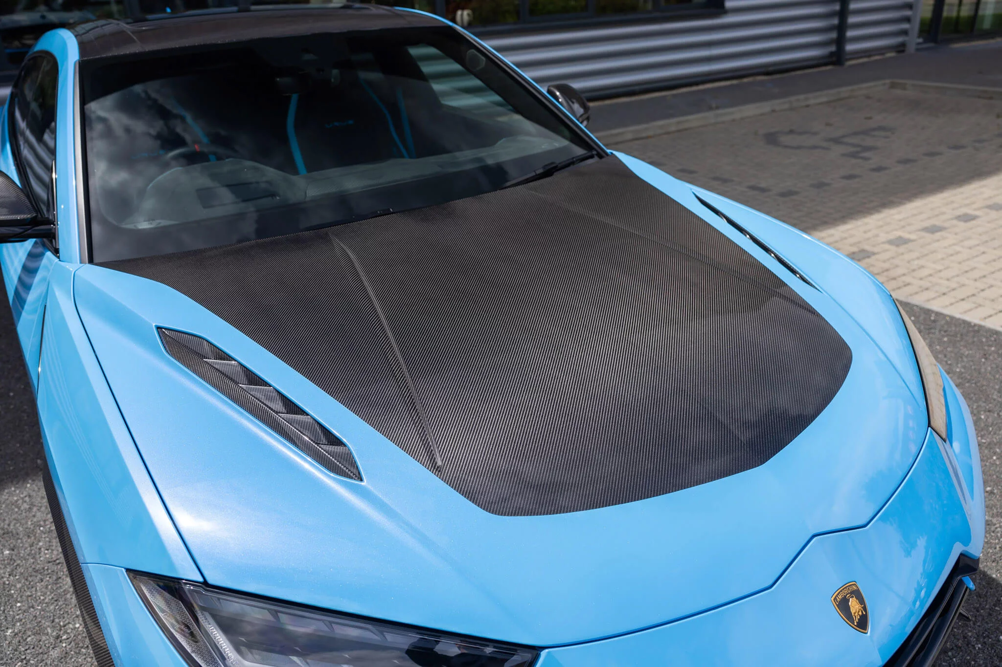Blu Cepheus Lamborghini Urus