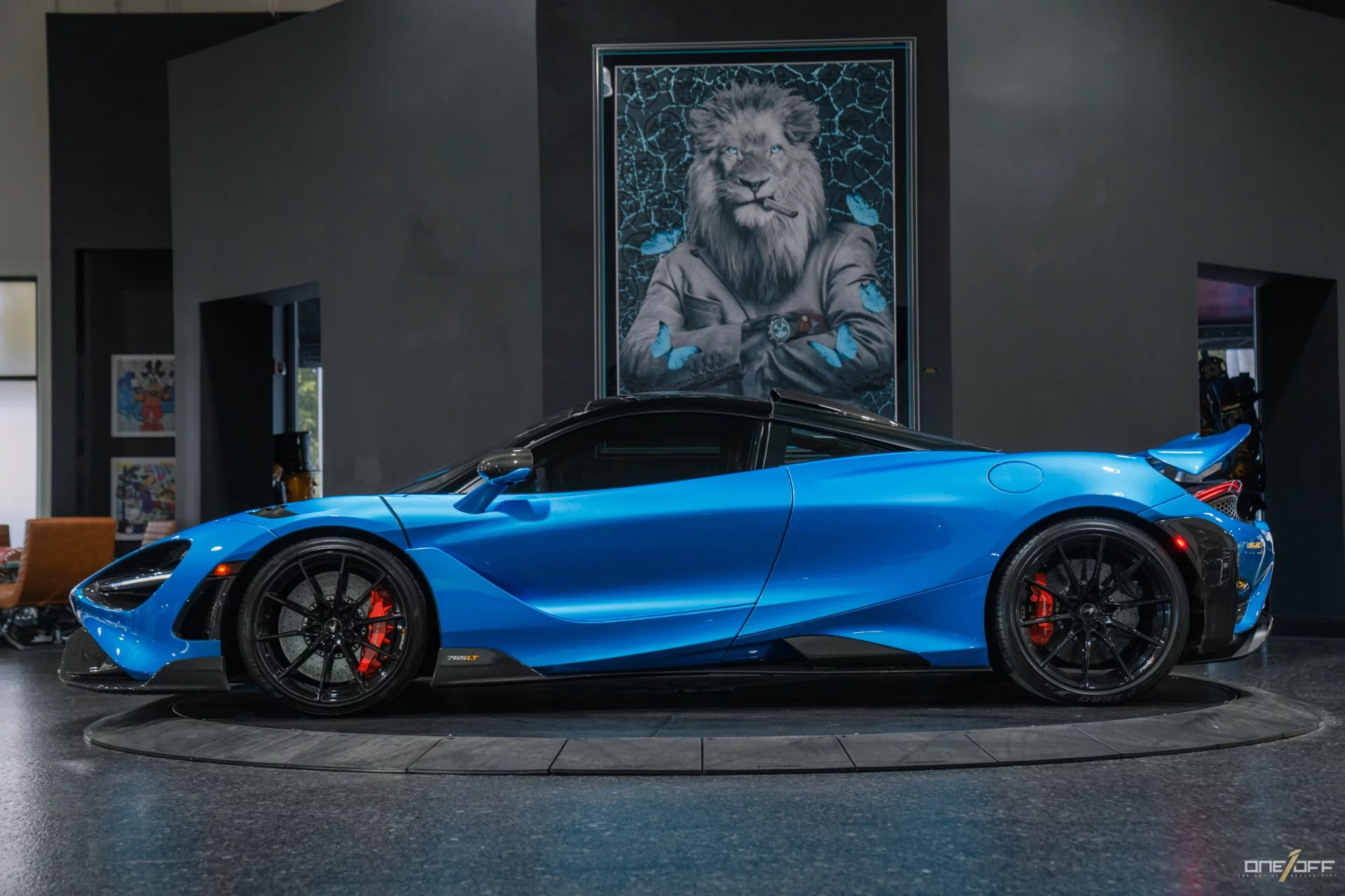 Ludus Blue McLaren 765LT