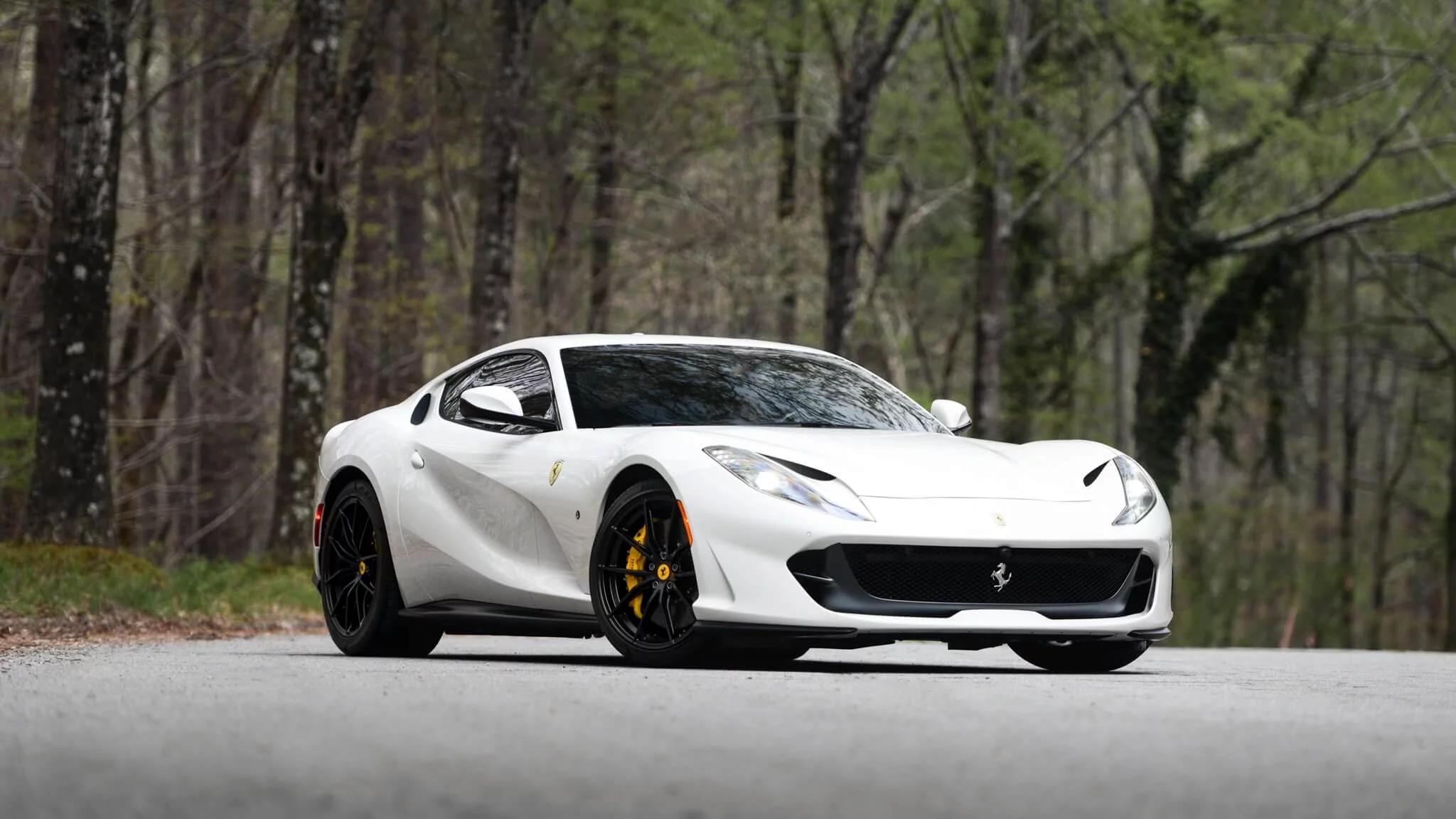 Bianco Avus Ferrari 812