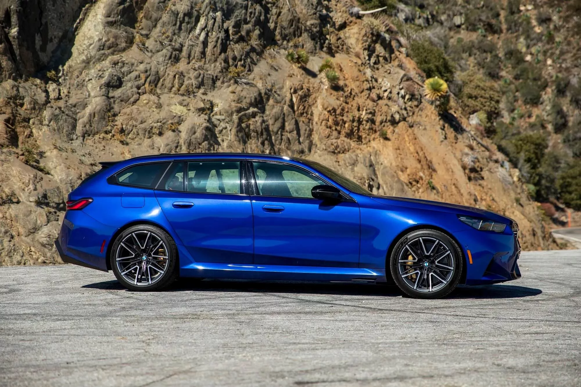 Marina Bay Blue BMW M5
