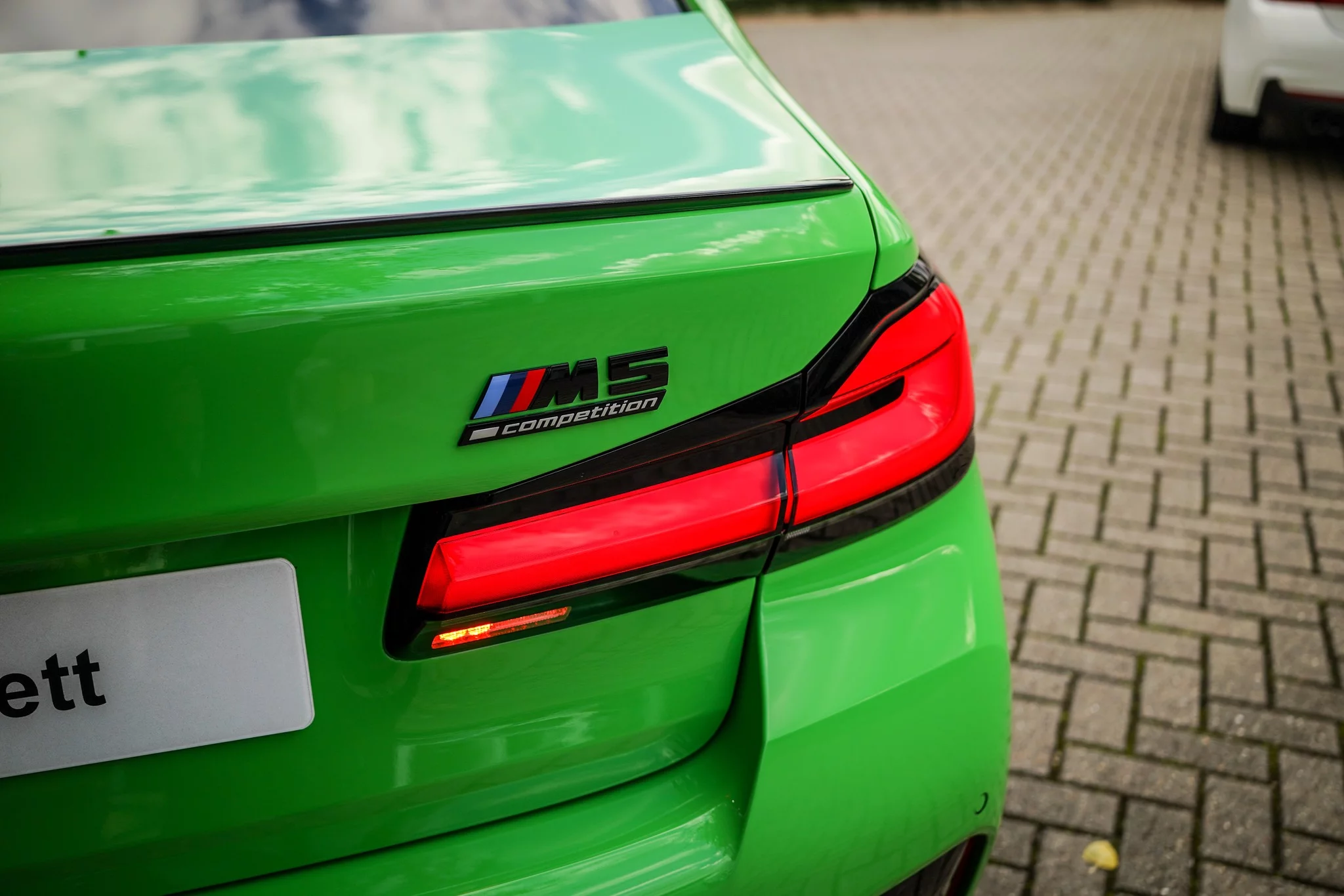 Verde Mantis BMW M5