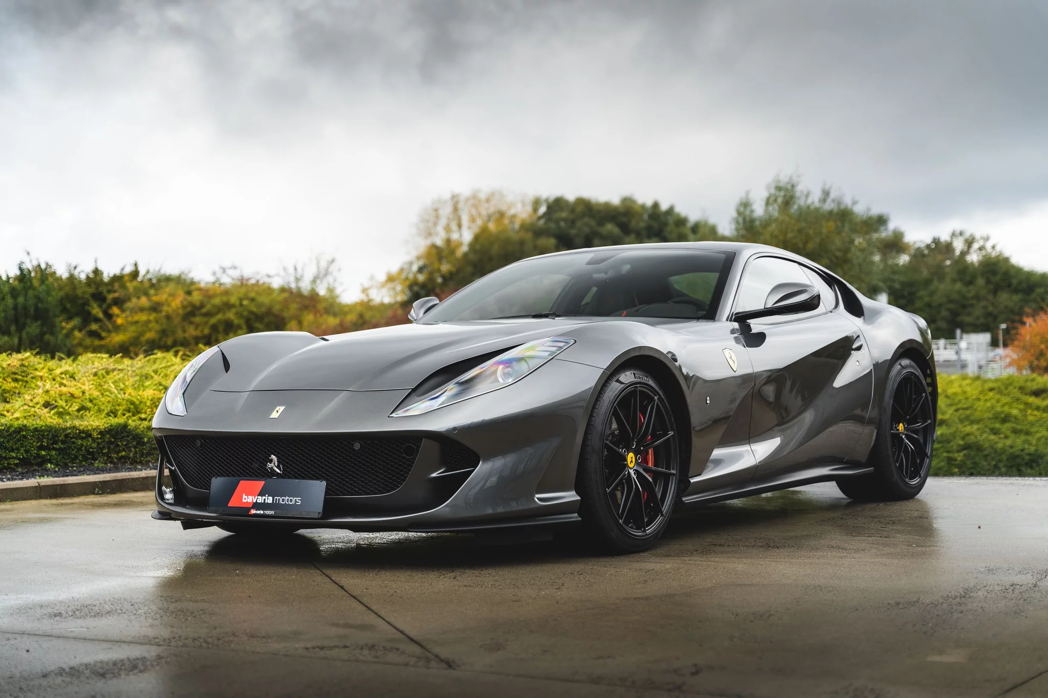 Grigio Silverstone Ferrari 812
