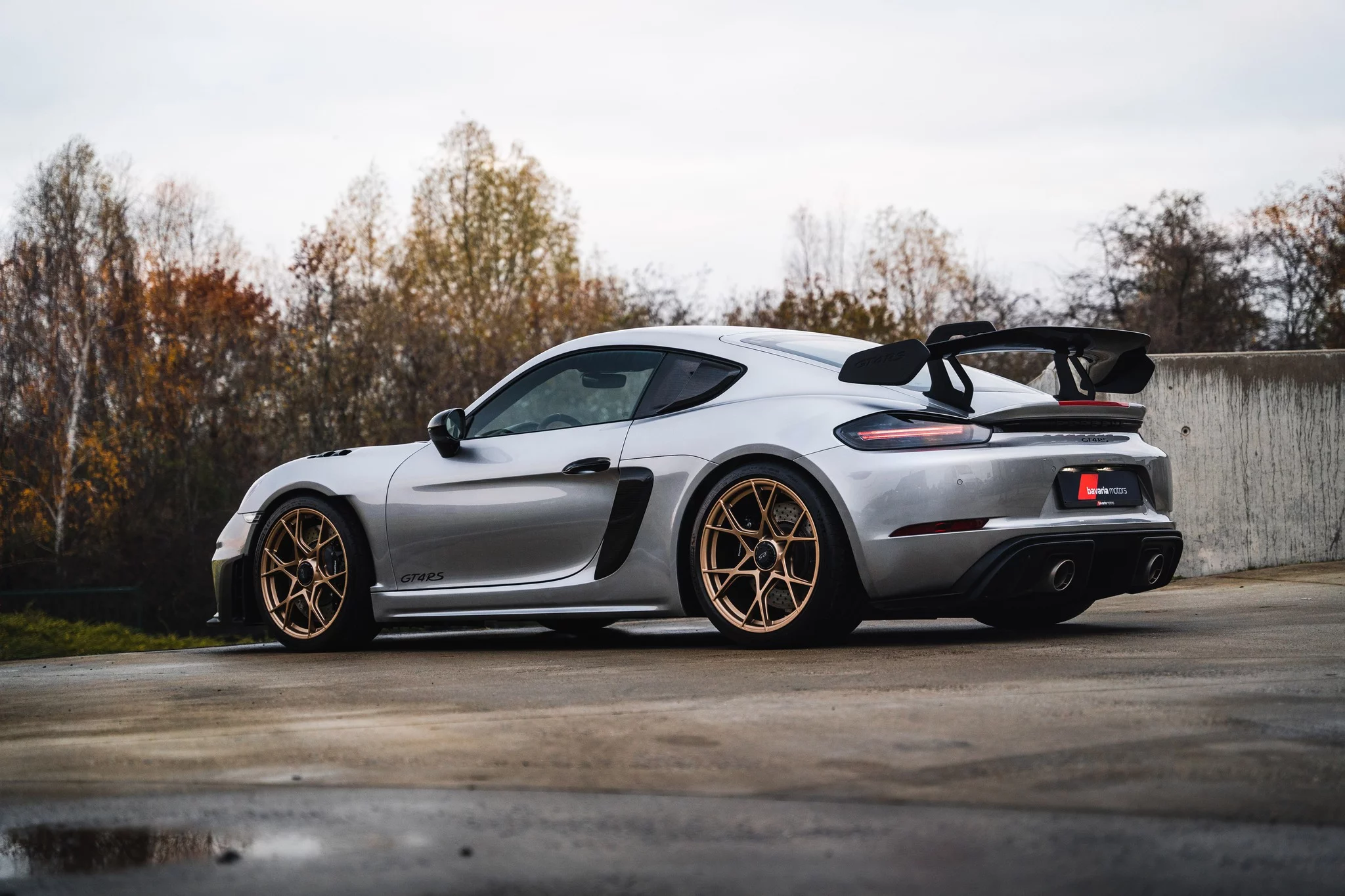 GT Silver Metallic Porsche 718 Cayman GT4 RS