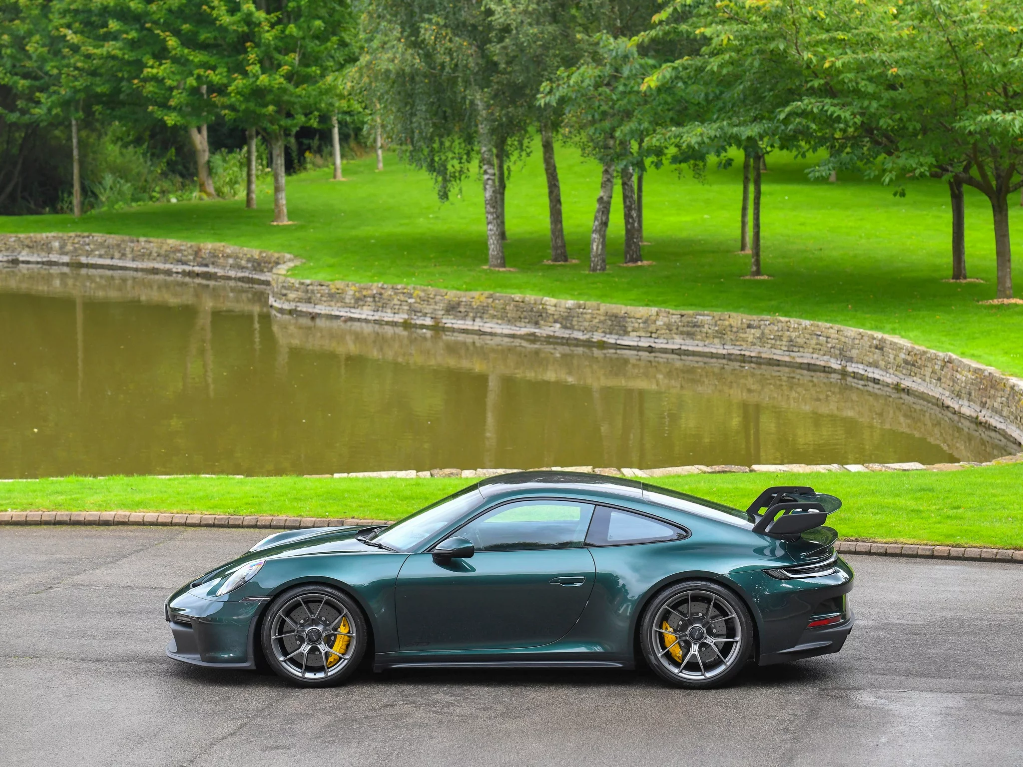 Forest Green Metallic Porsche 911 GT3