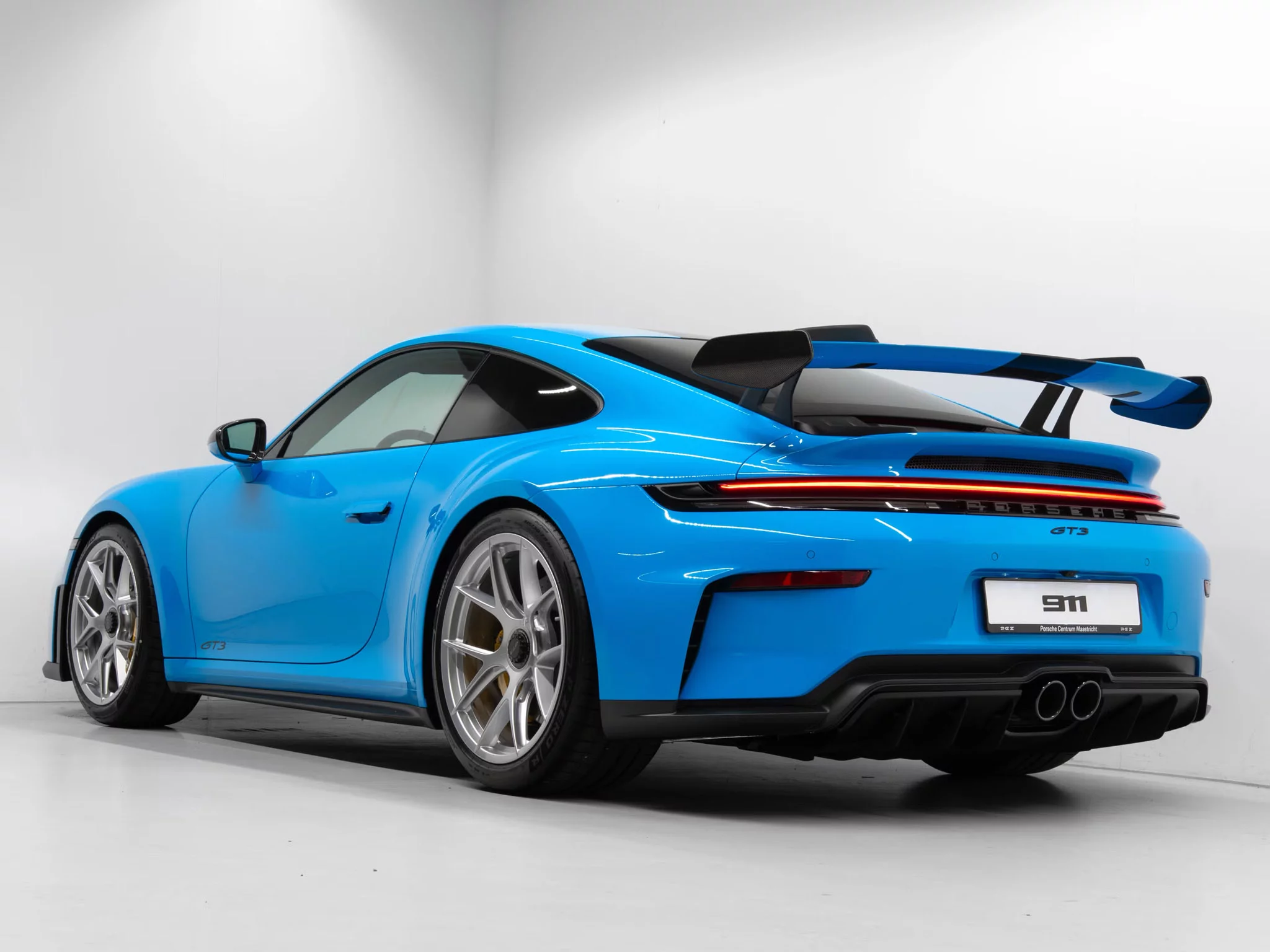Riviera Blue Porsche 911 GT3