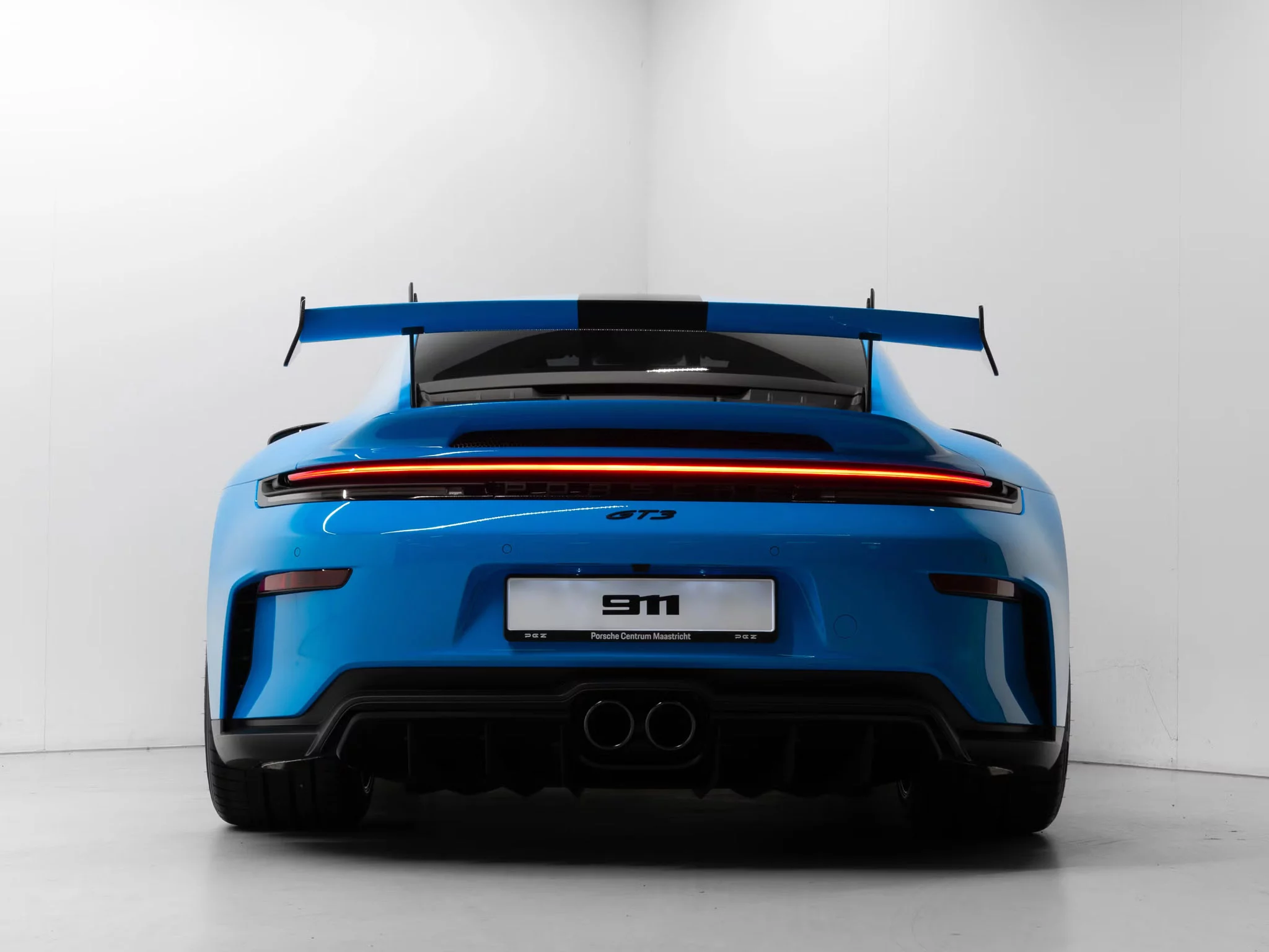 Riviera Blue Porsche 911 GT3