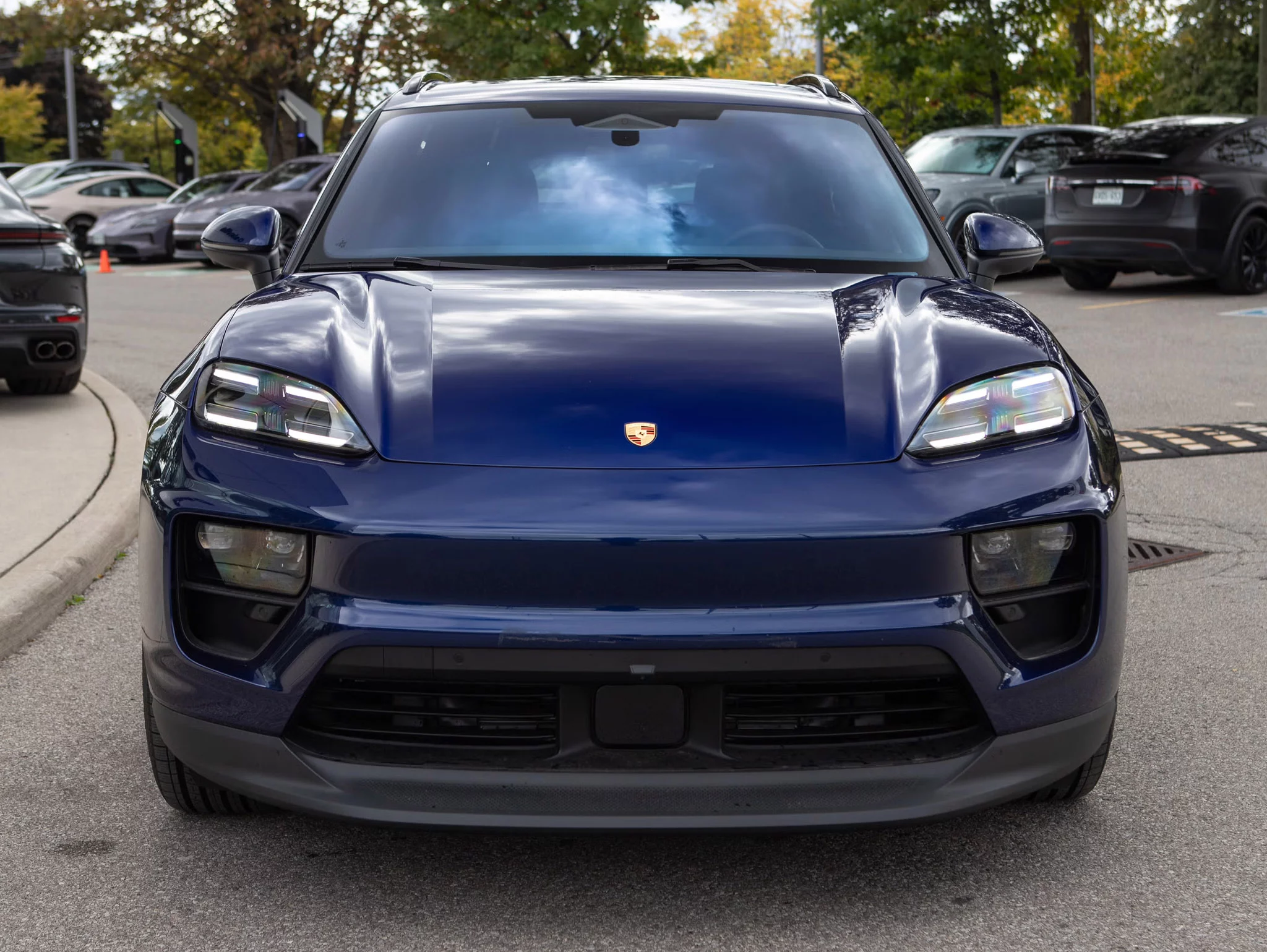 Gentian Blue Metallic Porsche Macan Electric