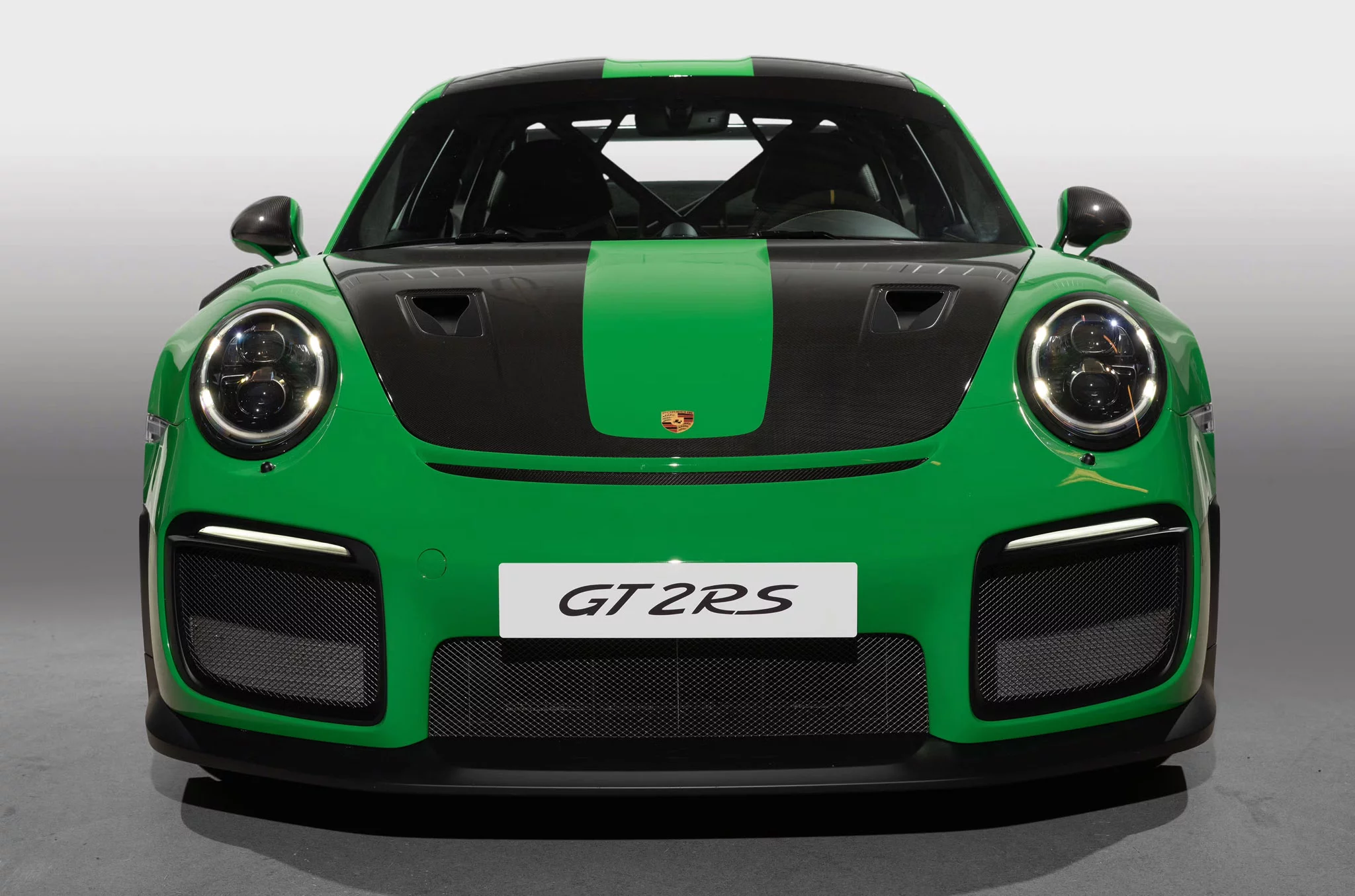 Viper Green Porsche 911 GT2 RS